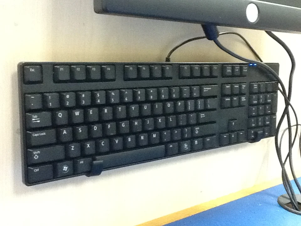 Keyboard Wall Mount