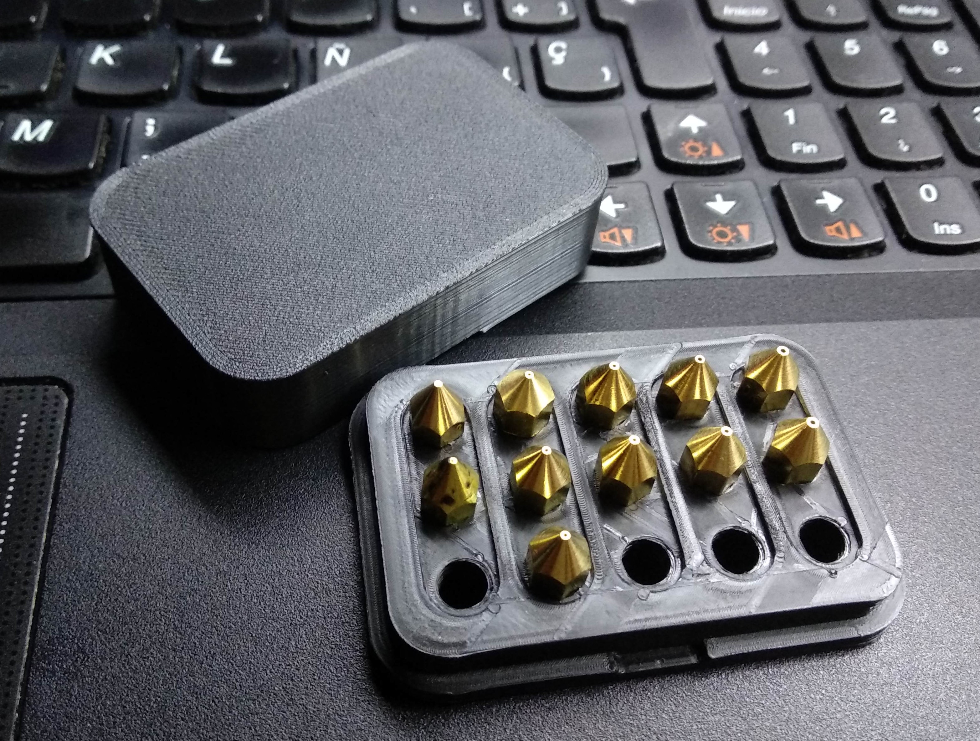 Simple Nozzle Holder