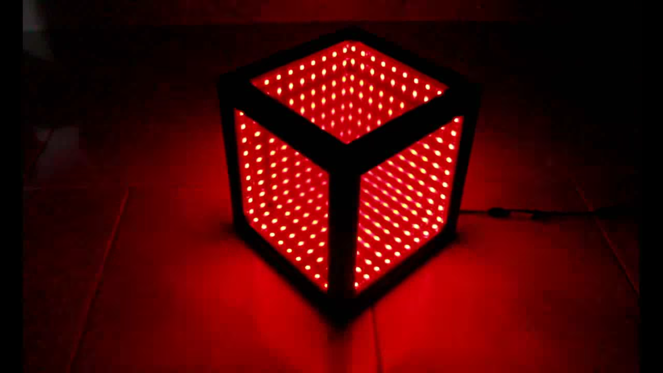 infinity Mirror Illusion LED-Cube