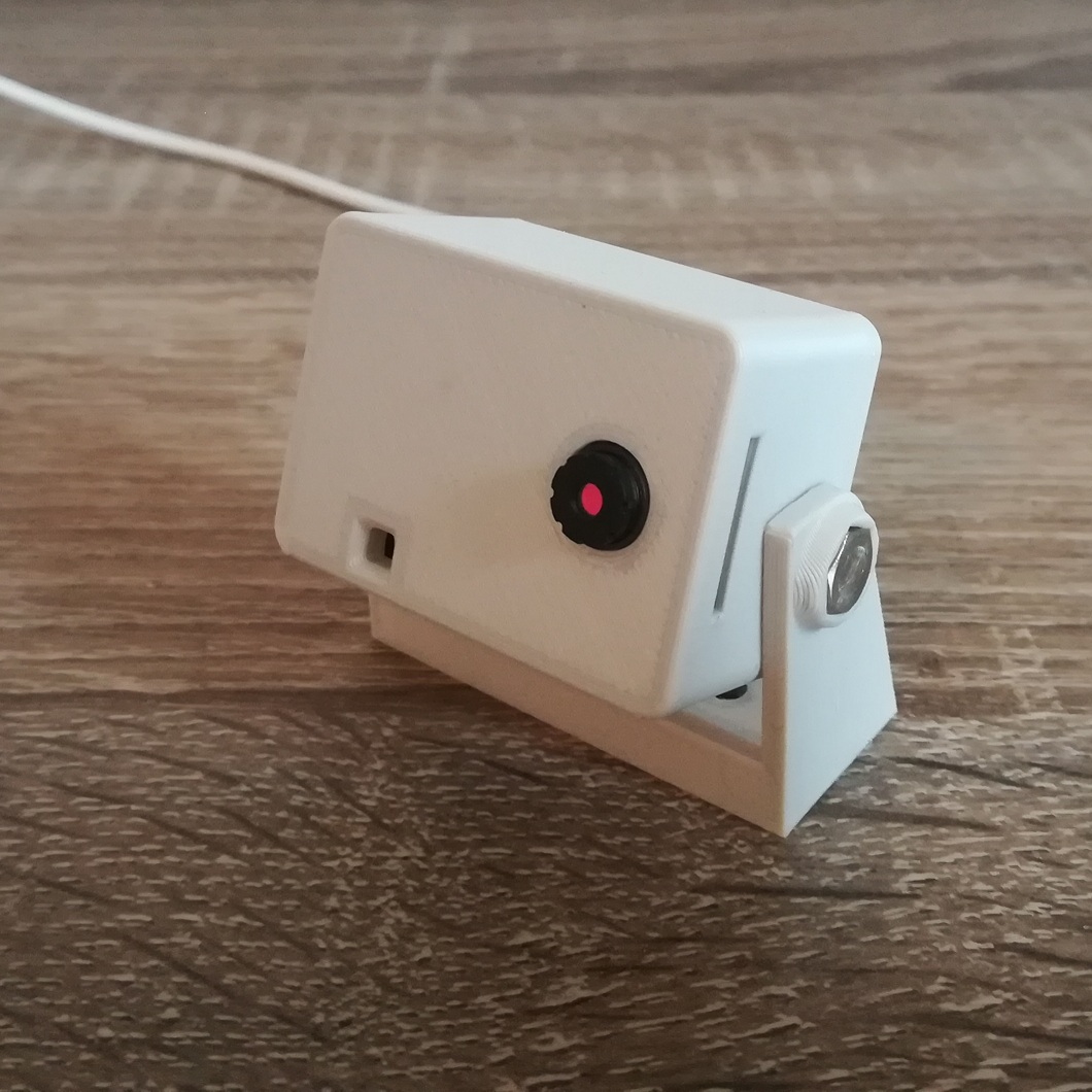 ESP32-Cam housing and mount