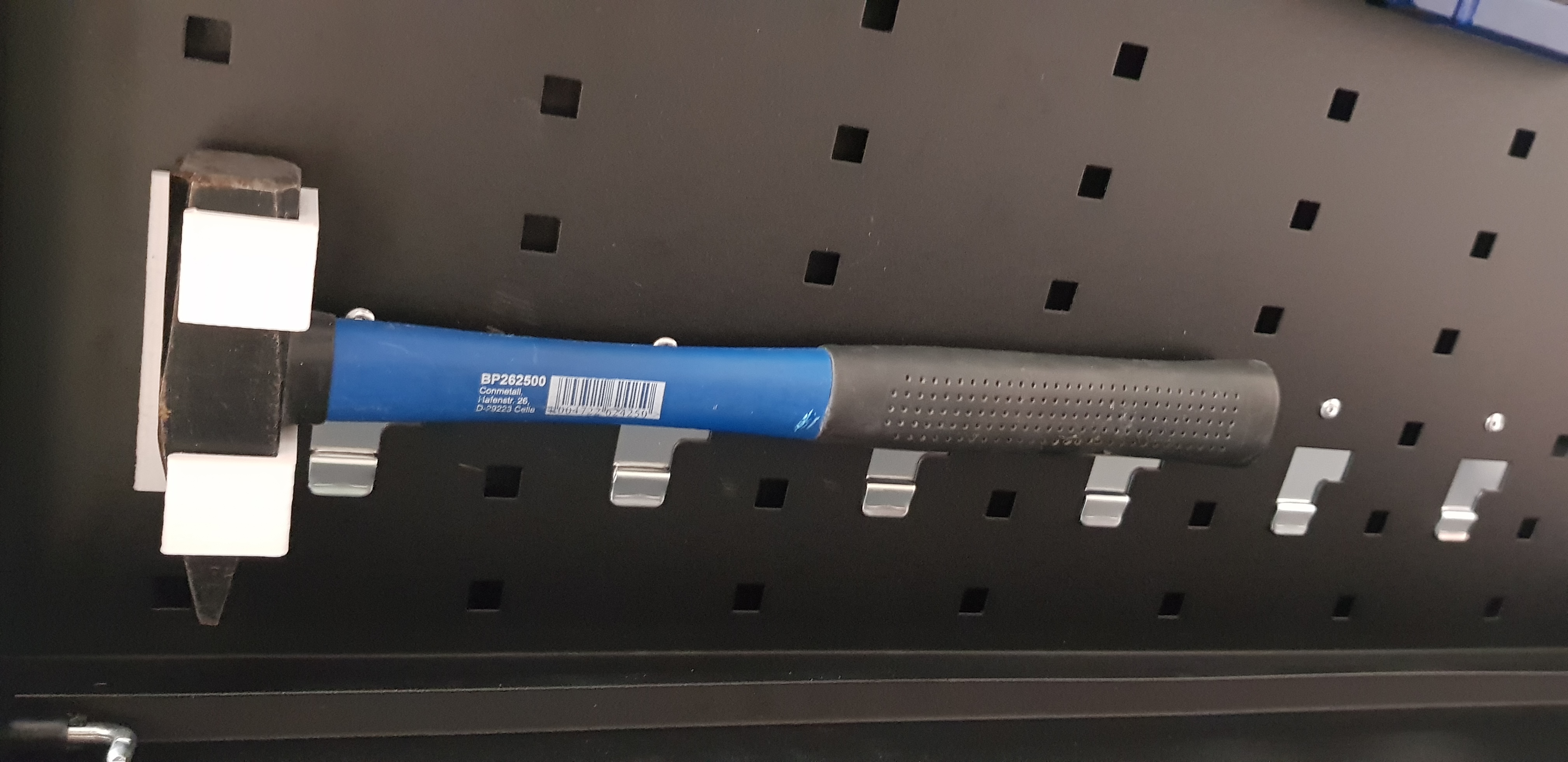 Hammer holder for Stier tool wagon