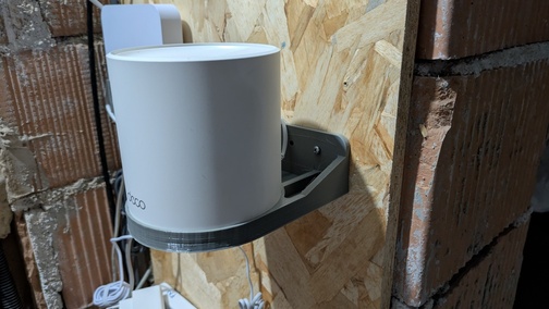 TP-Link Deco X1500 wall mount