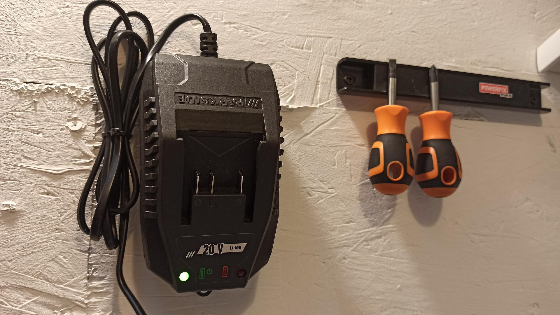 Parkside X20V Team Charger Wall Mount