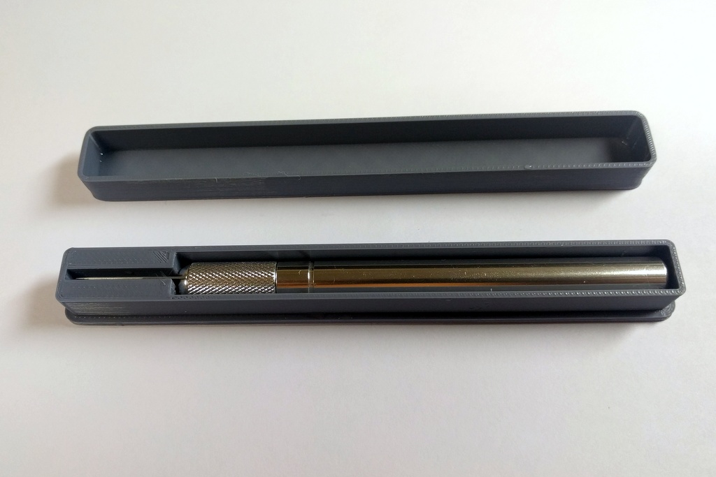 Customizable X-Acto Knife Case