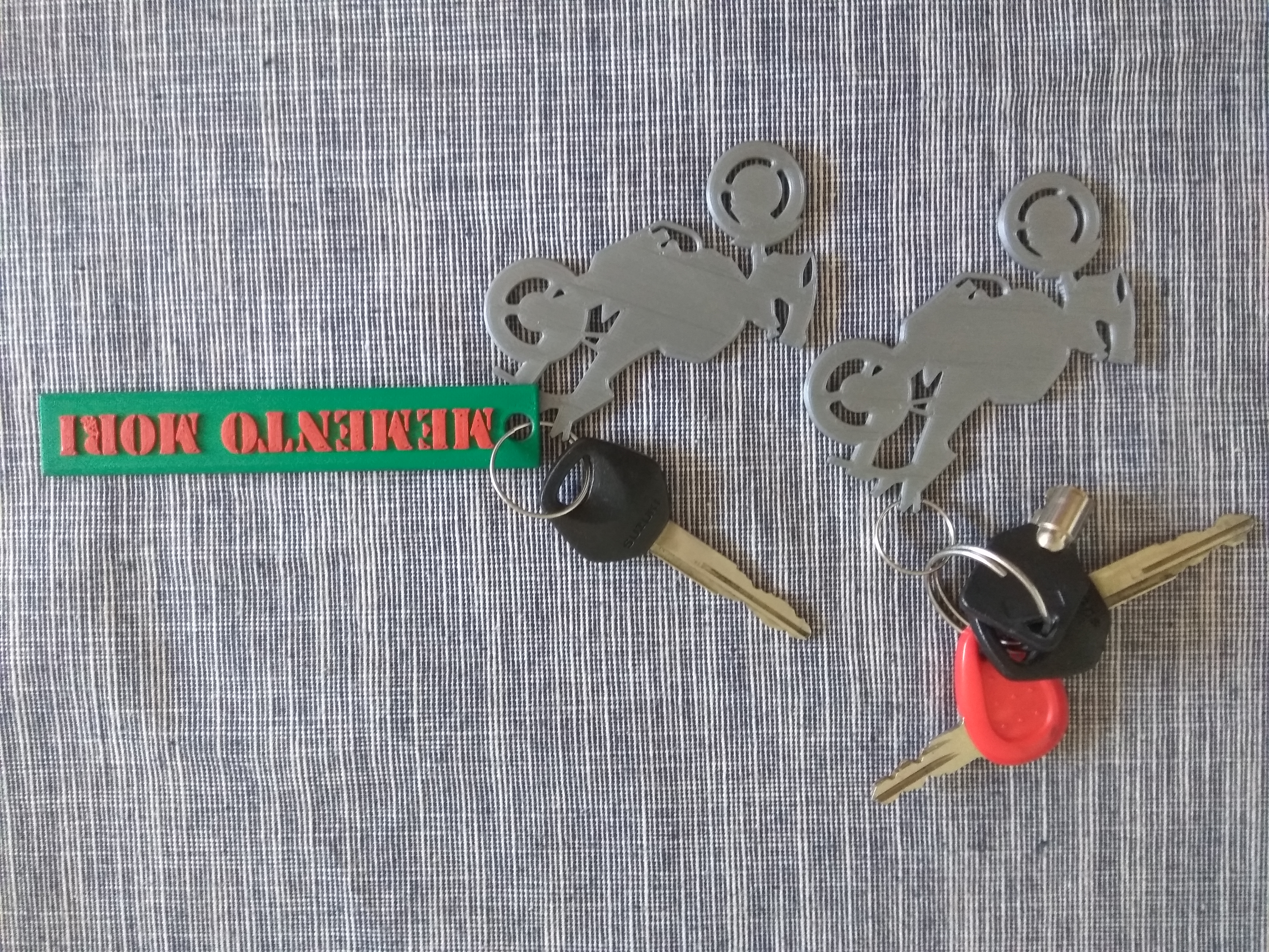 Suzuki SV650S keyring