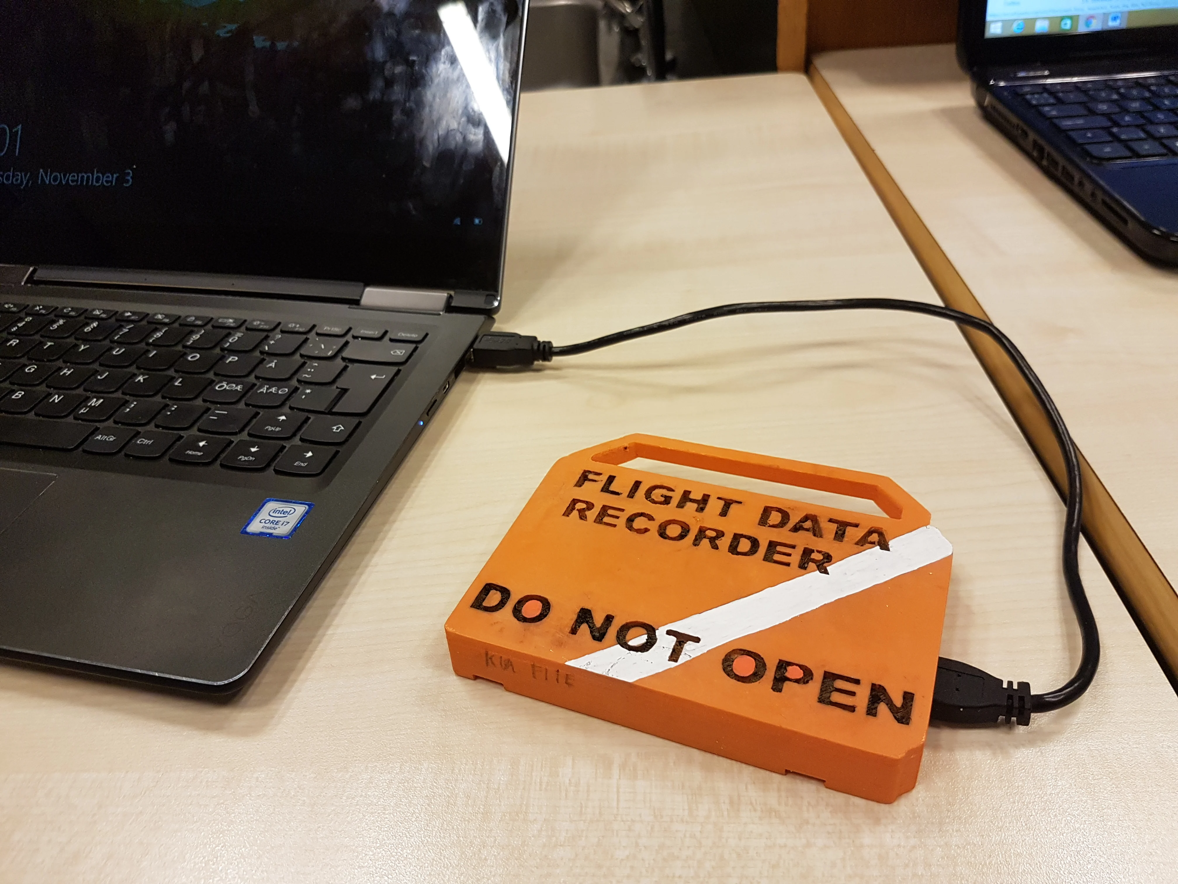 flight data recorder harddisk