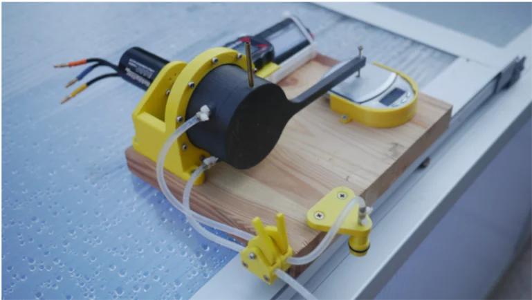 Brushless motor water dyno