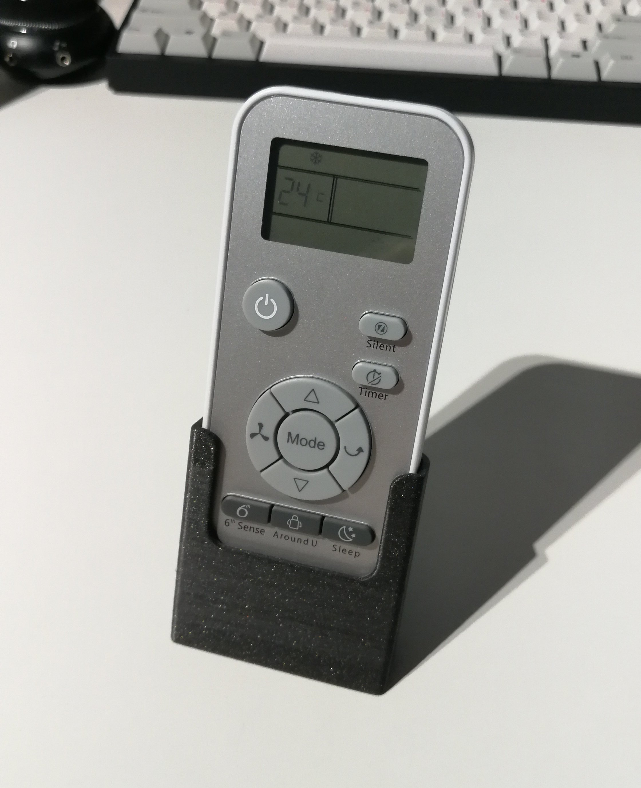 Remote control holder for Whirlpool airconditioner