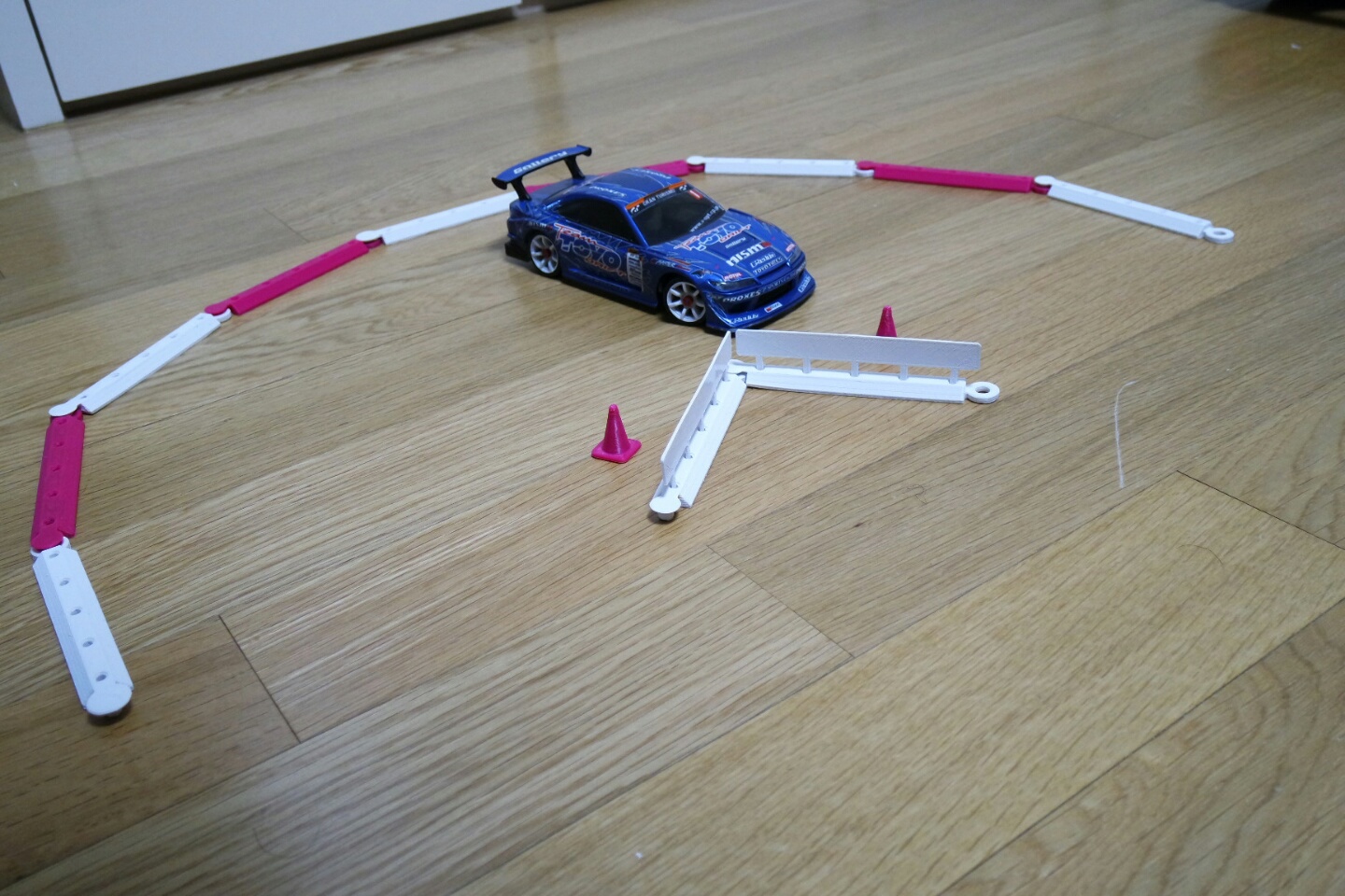 guard rail for kyosho mini-z / or indoor RC