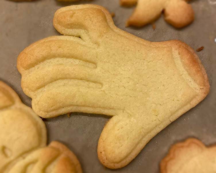 Cookie Cutter - Thing Addams Family