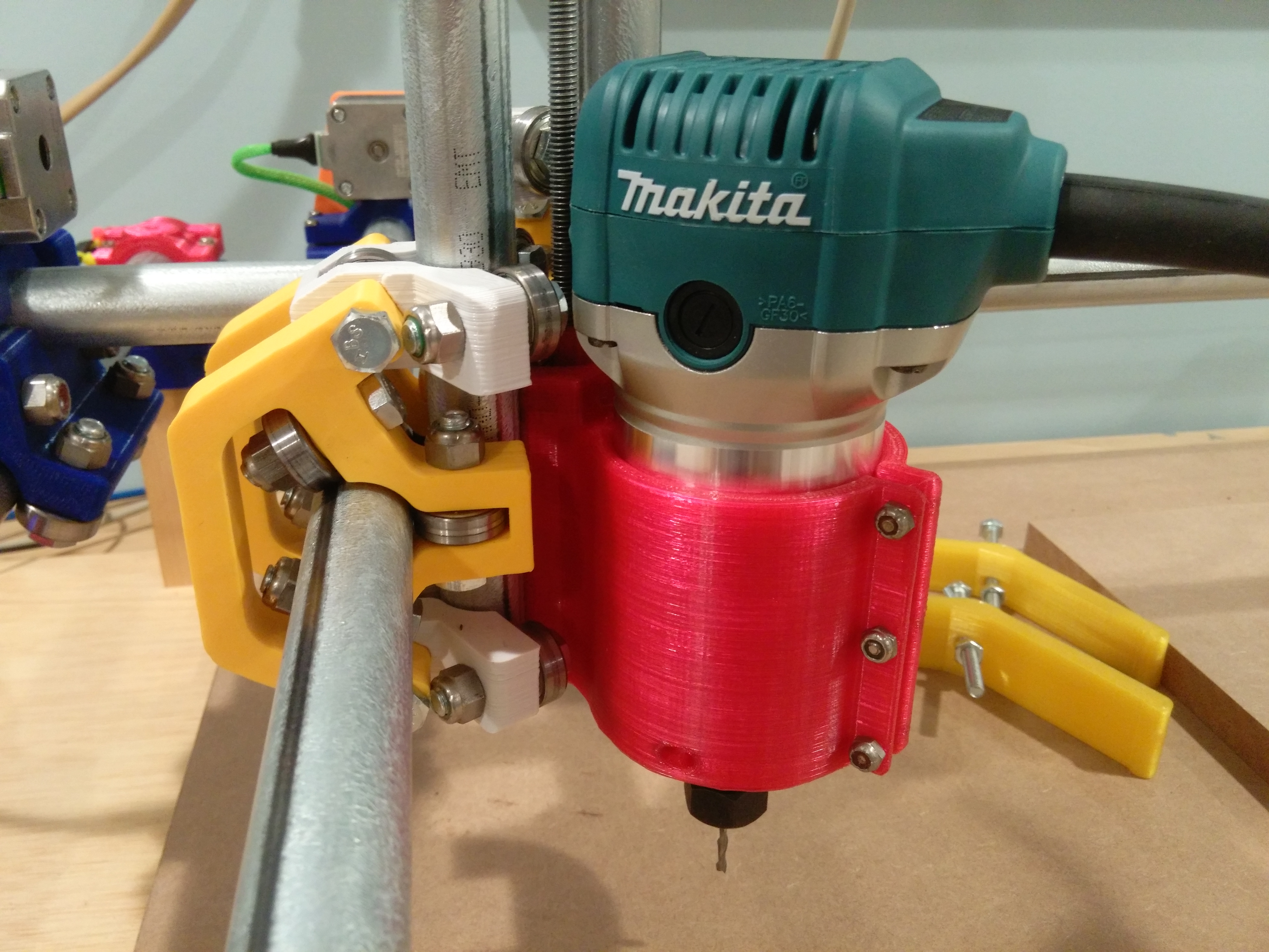 MP CNC Makita rt0701c mount