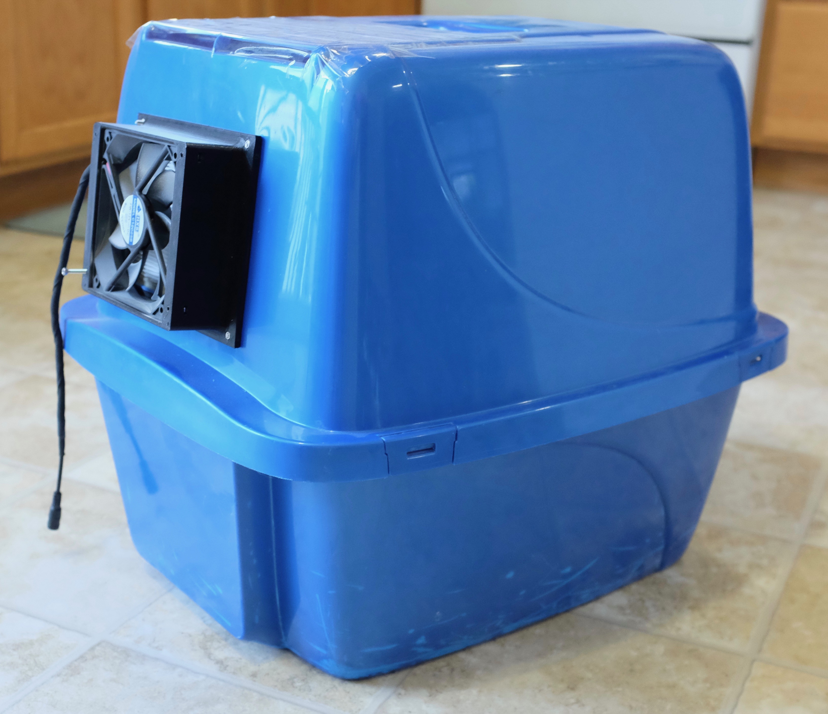 Ventless Litter Box Fume Extractor