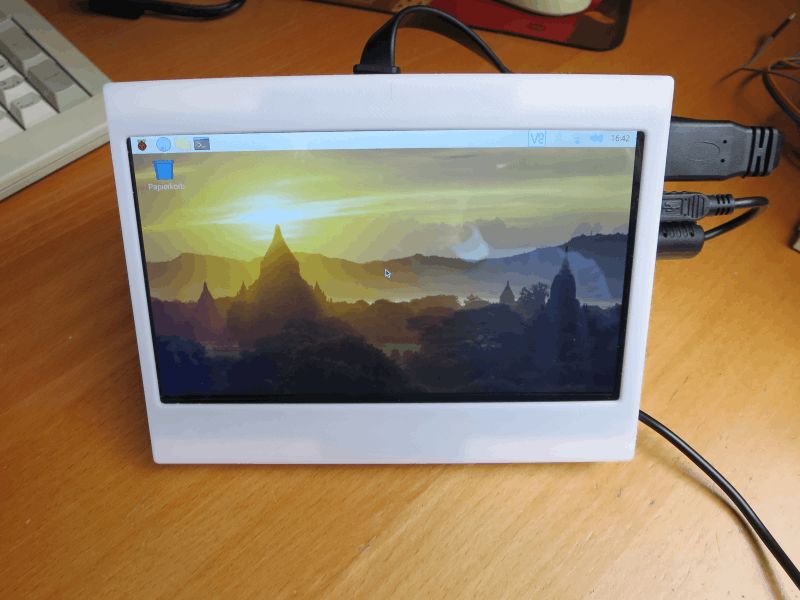 7" LCD Display (ELECROW) with RASPI 3 (B/B+) - Multi-Remix
