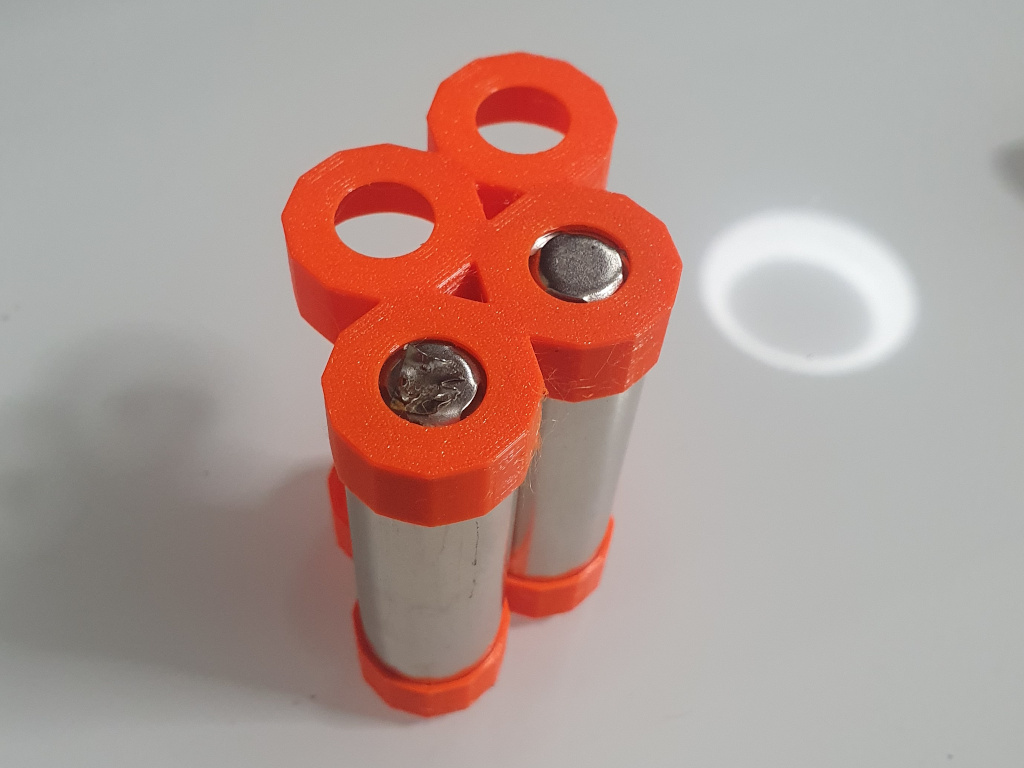 4x 18650 Shifted Battery Holder