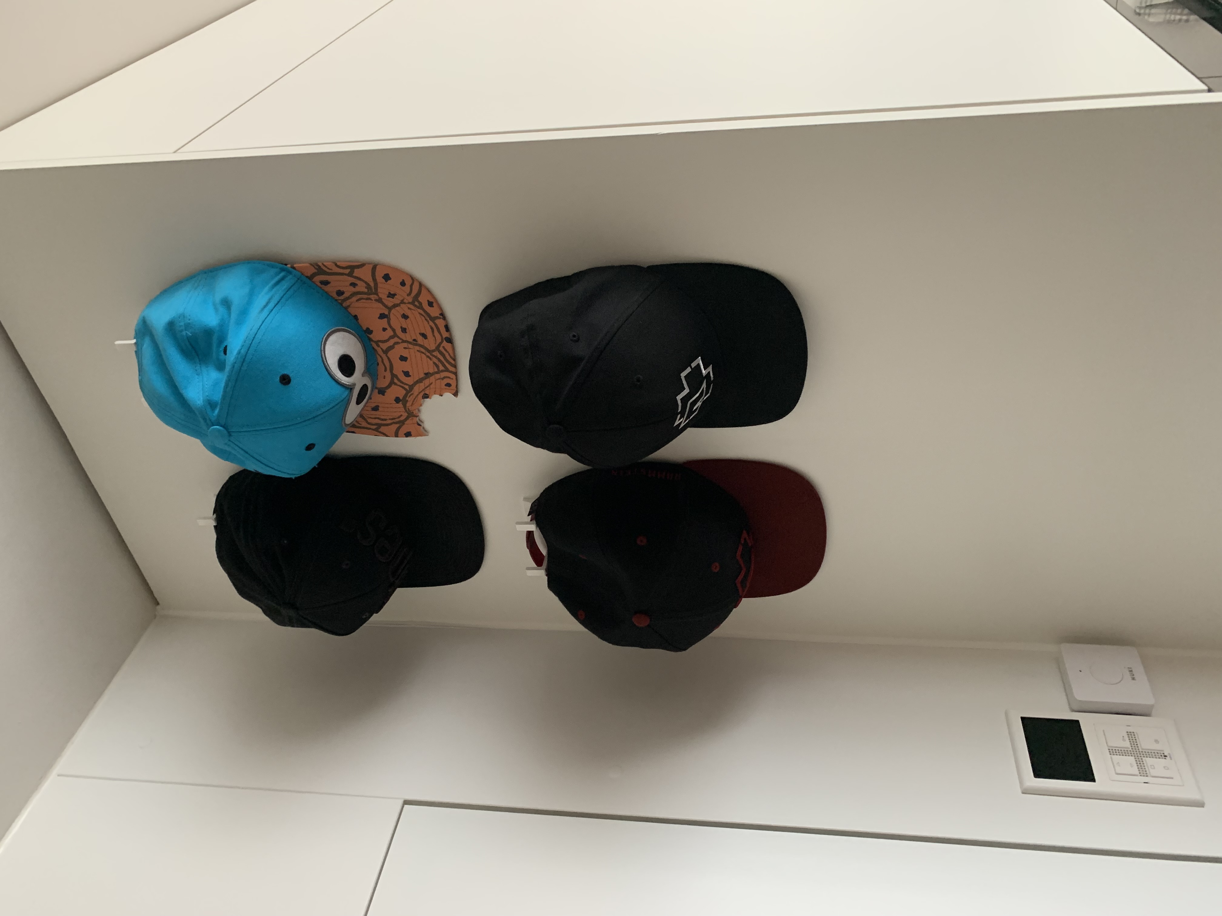 Hat holder