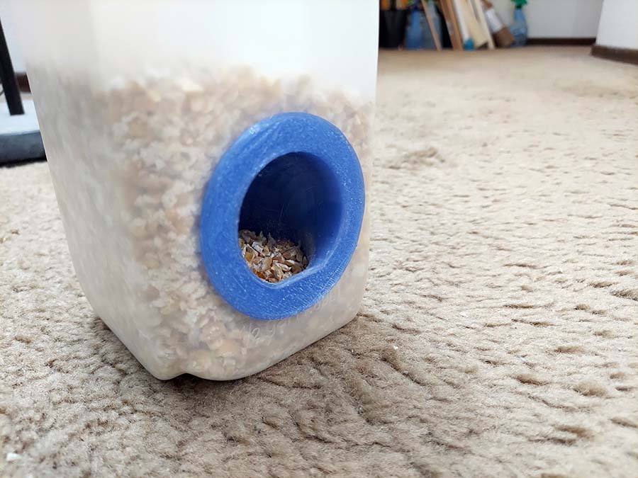 Quail, Chicken, Large Bird Feed Saver Port