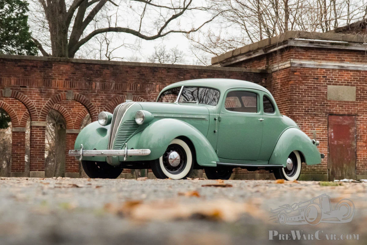Hudson Terraplane Coupé 1937 (1/72)
