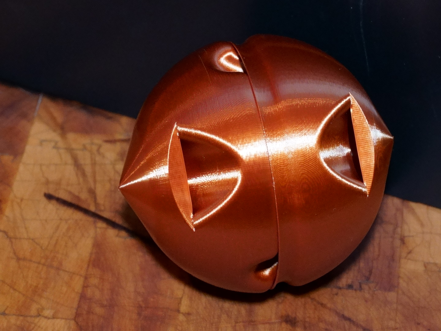 Make Your Pets Work for Living - Spiraled Food Ball