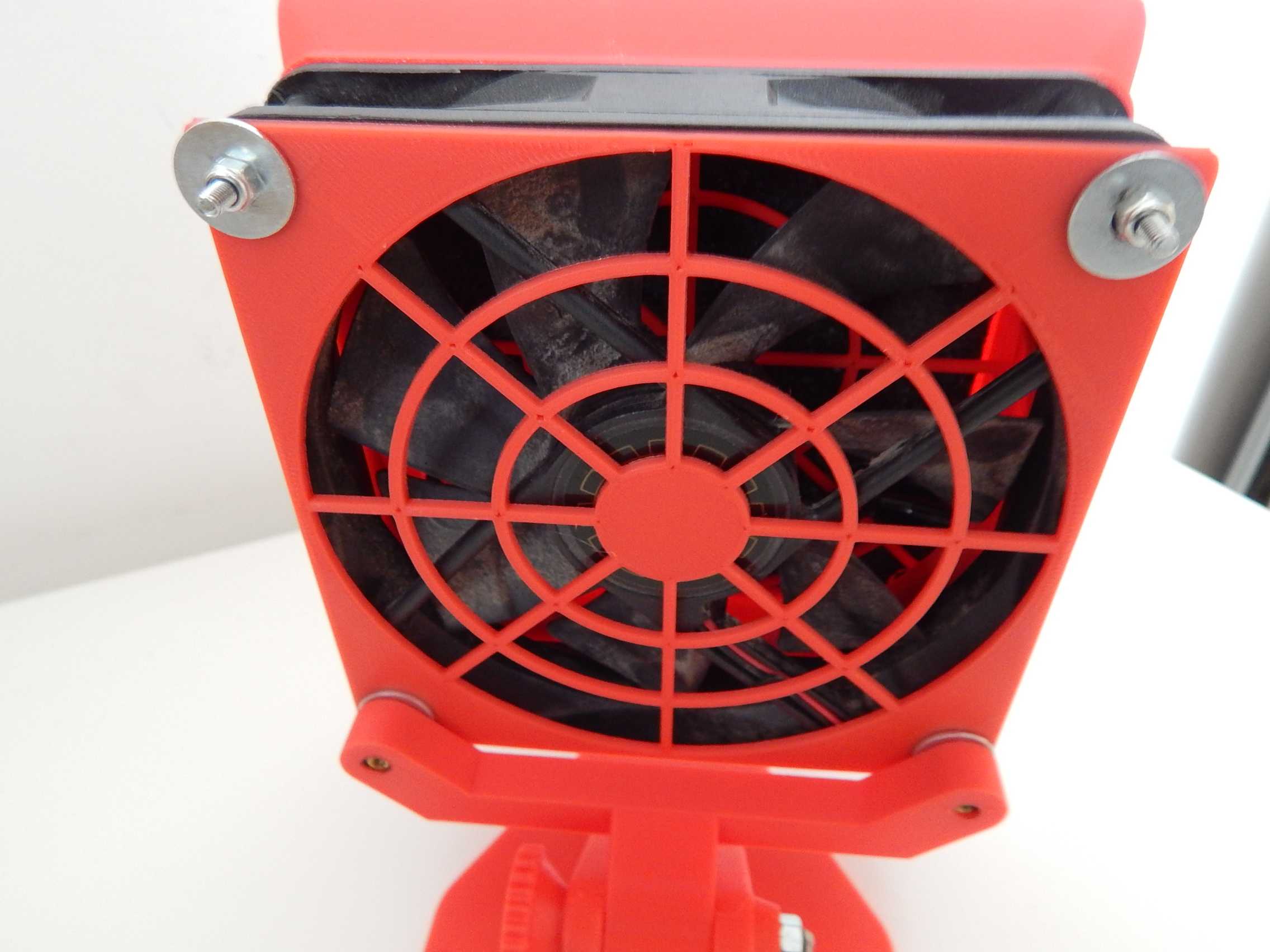 Grill für Lüfter 120mm Höhe 2 mm einfach