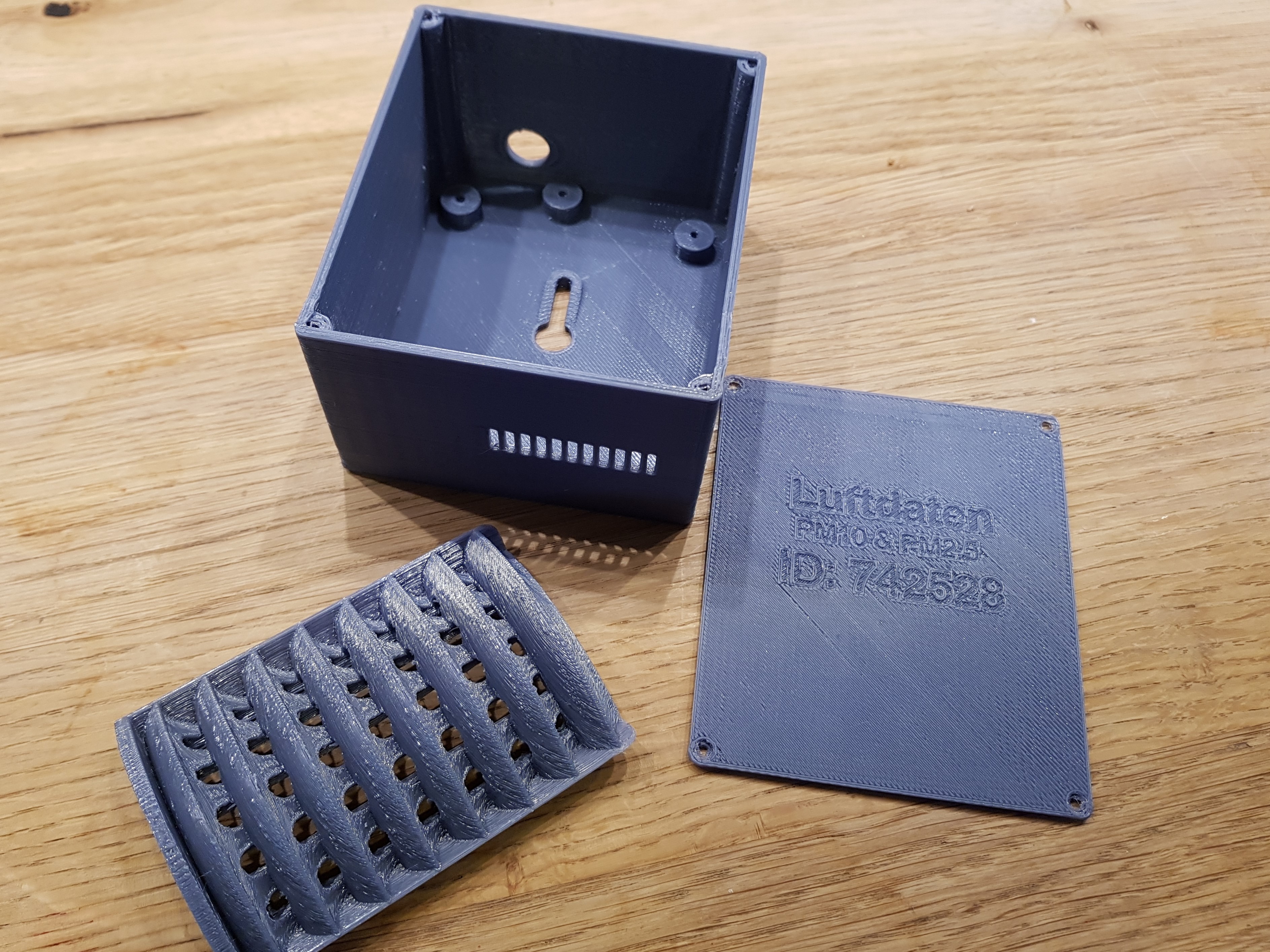 SDS011 case for Luftdaten Feinstaub