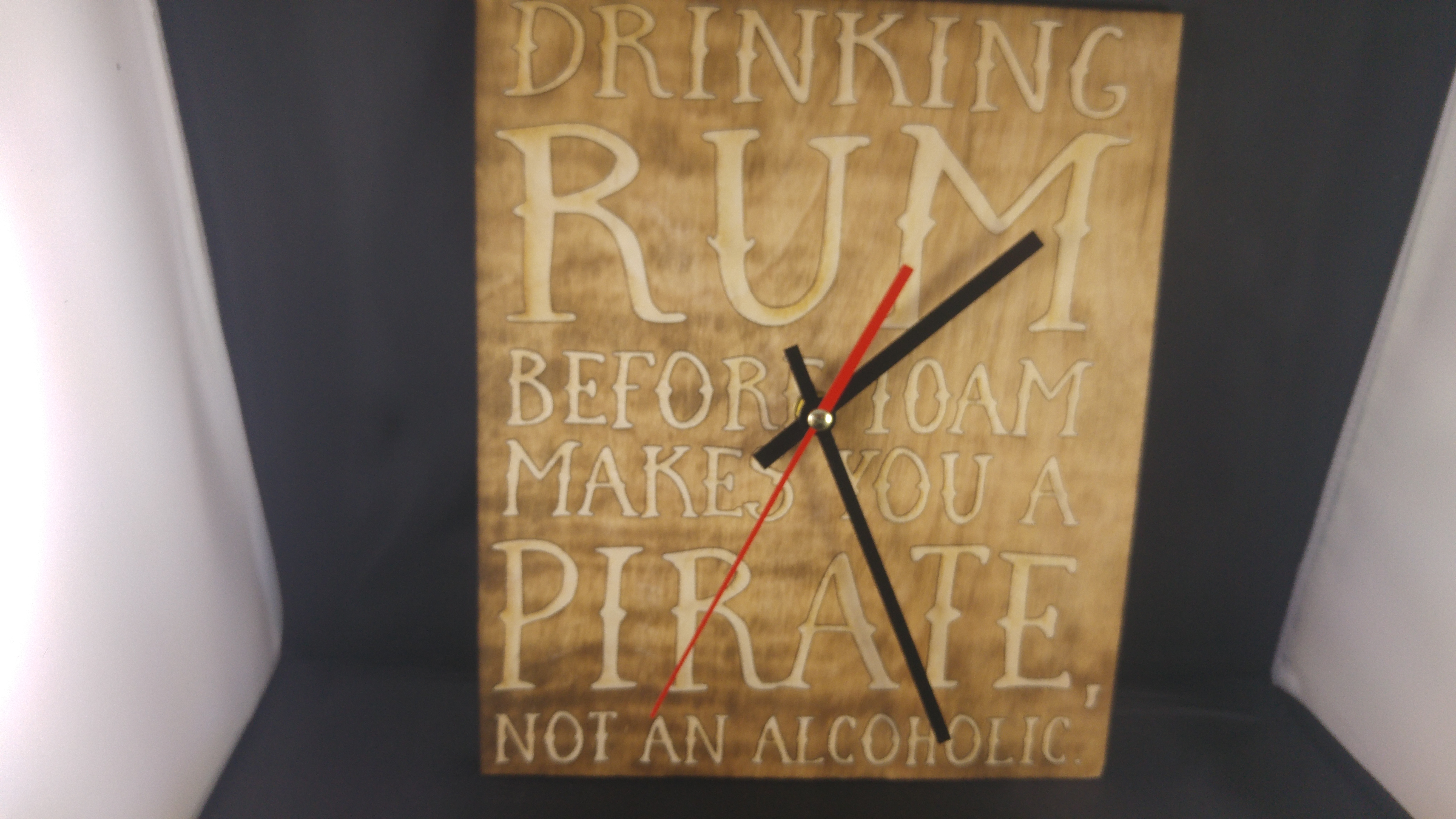Rum reversed engraved clock
