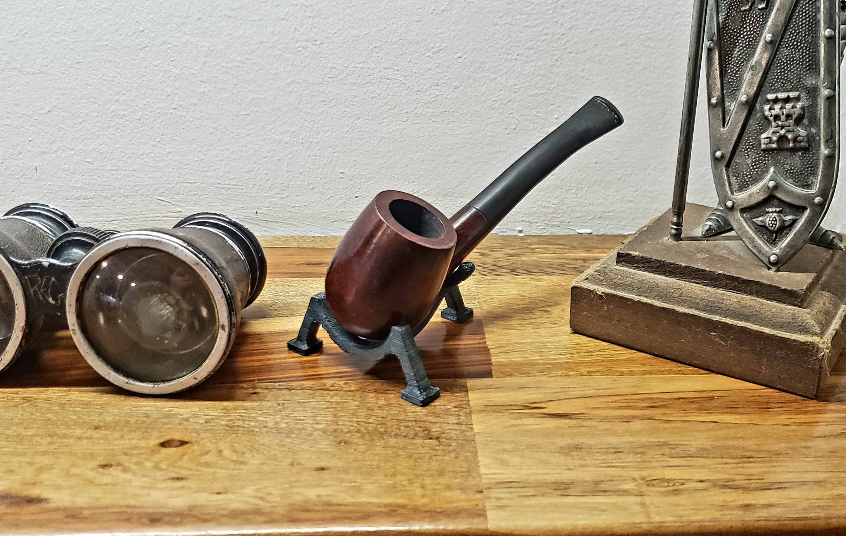 Smoking Pipe Support