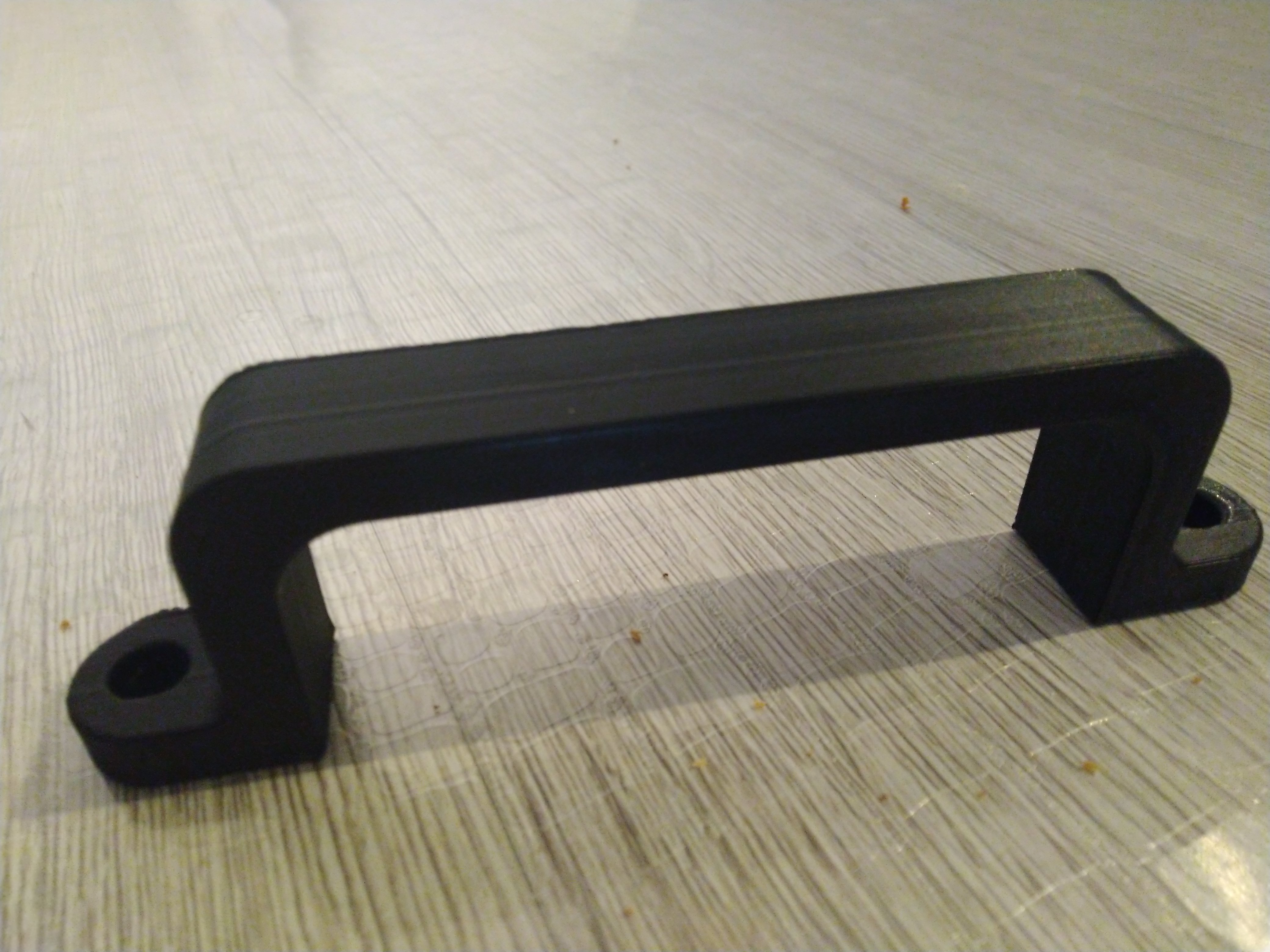 Poignet 132 mm d' entre axes 20 mm de largeur