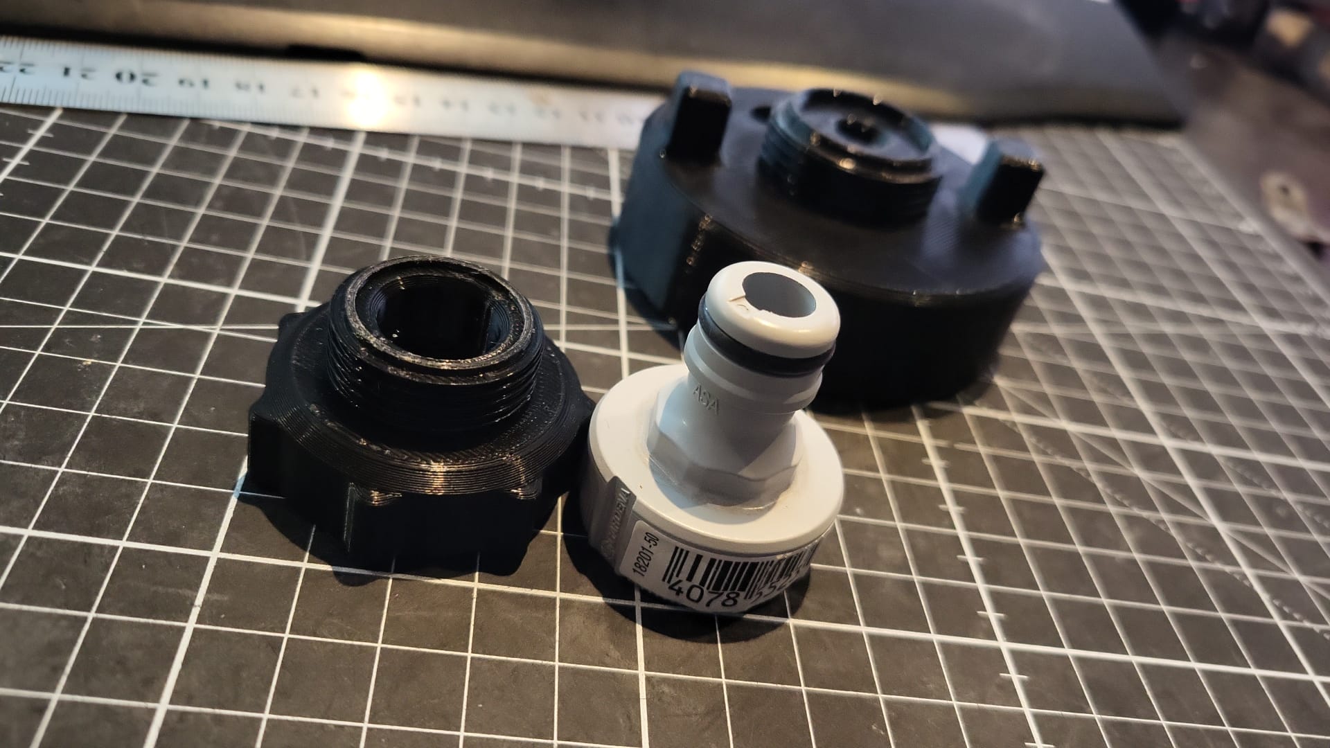 Camper RV water filling Adapter 33.3 mm (G 1") to Tap Connector G 3/4"