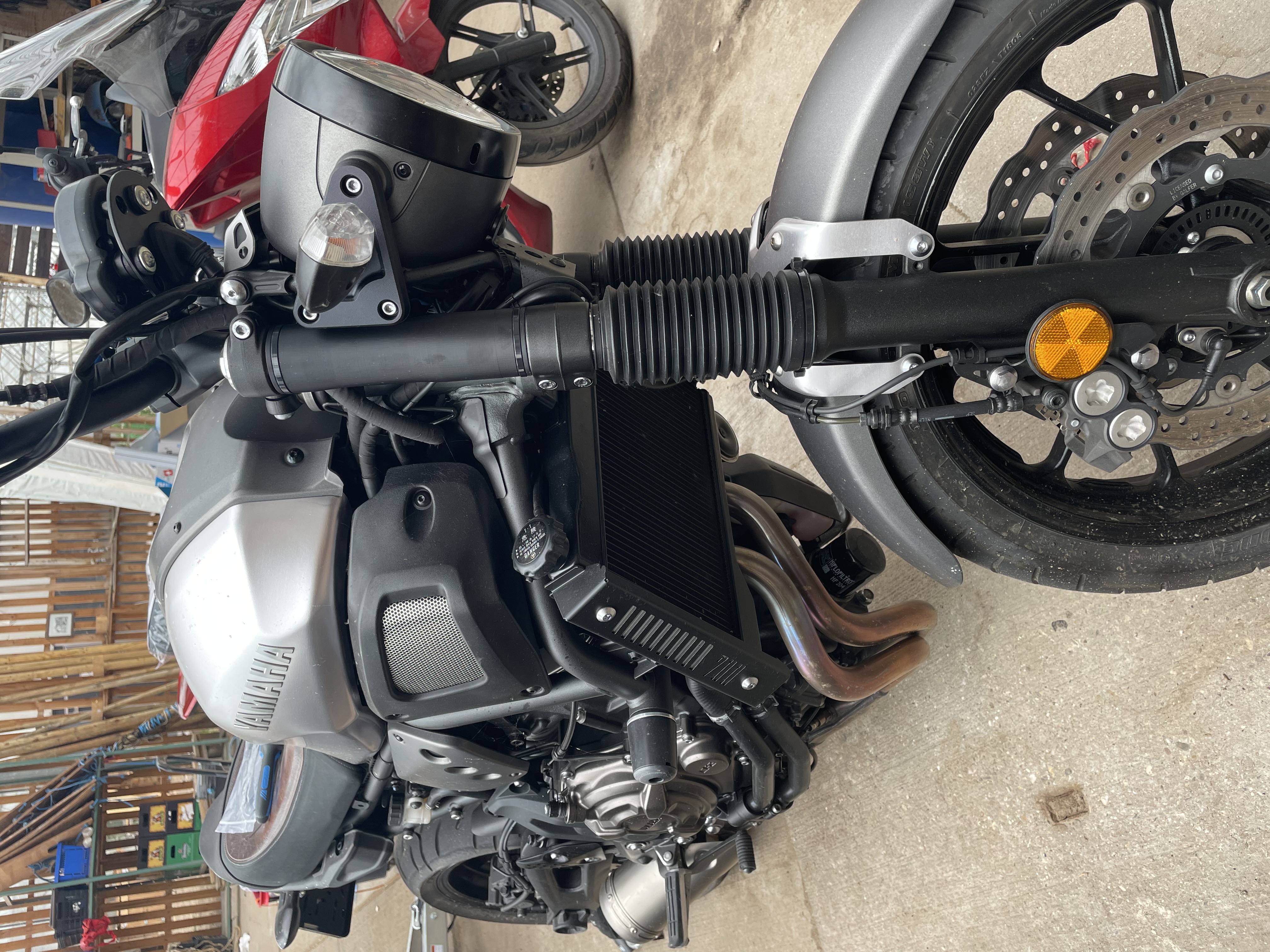 XSR700 MT-07 Fork Cover