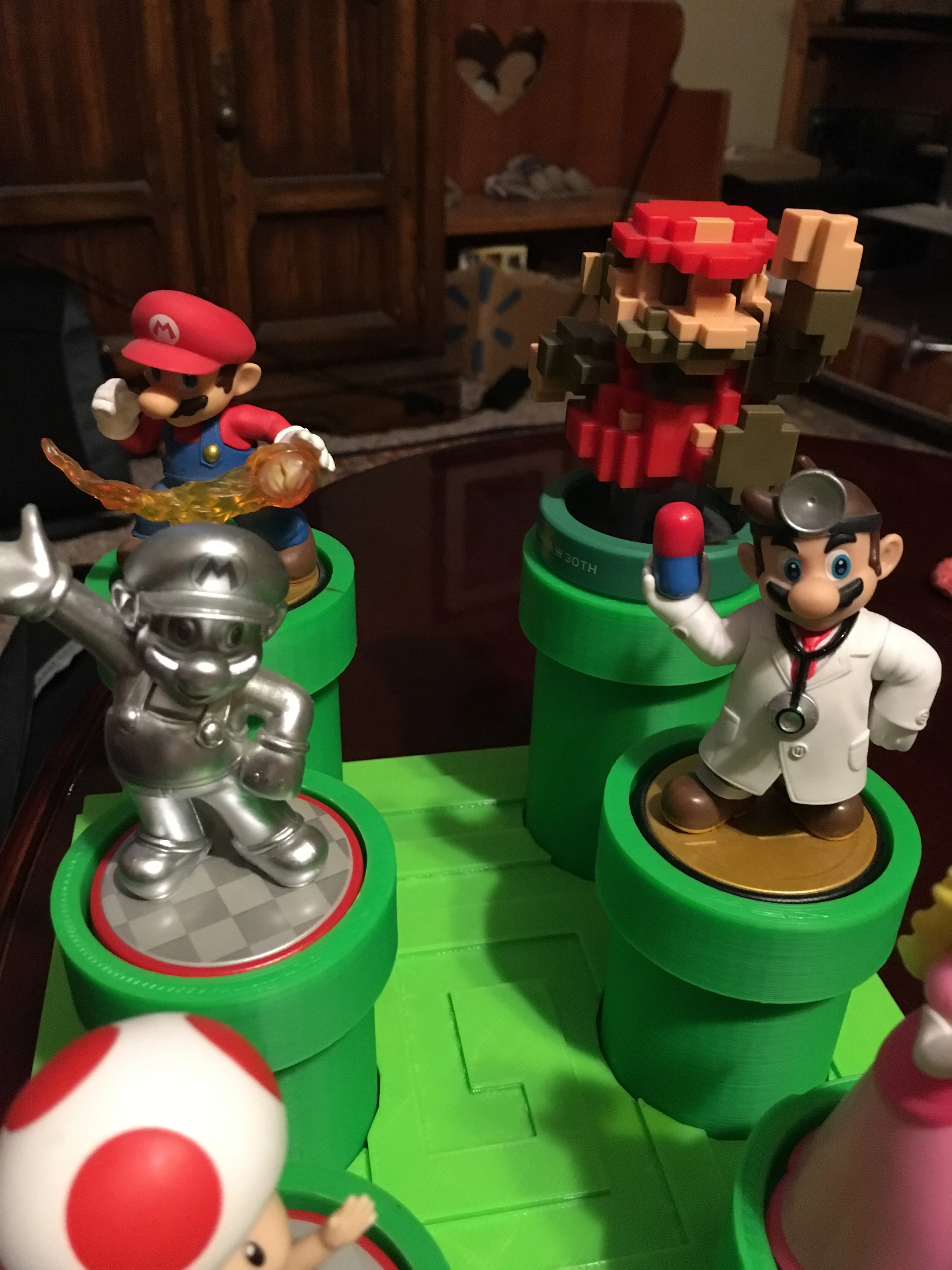 Amiibo Warp Pipe Stand