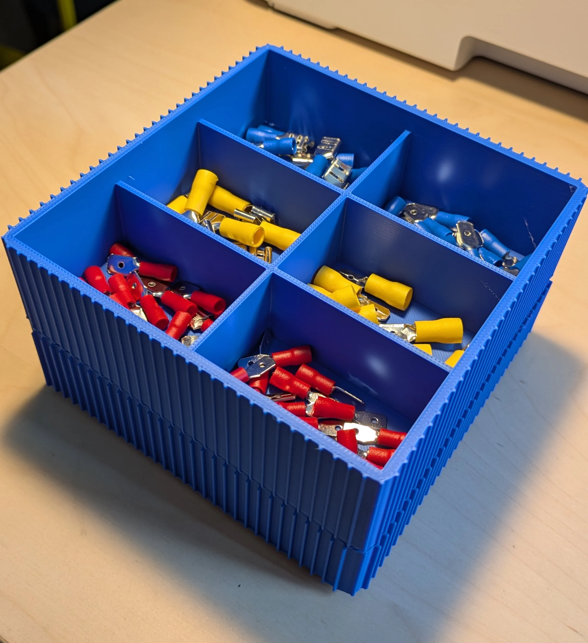 Parametric Stackable Gridfinity Tray - OpenSCAD