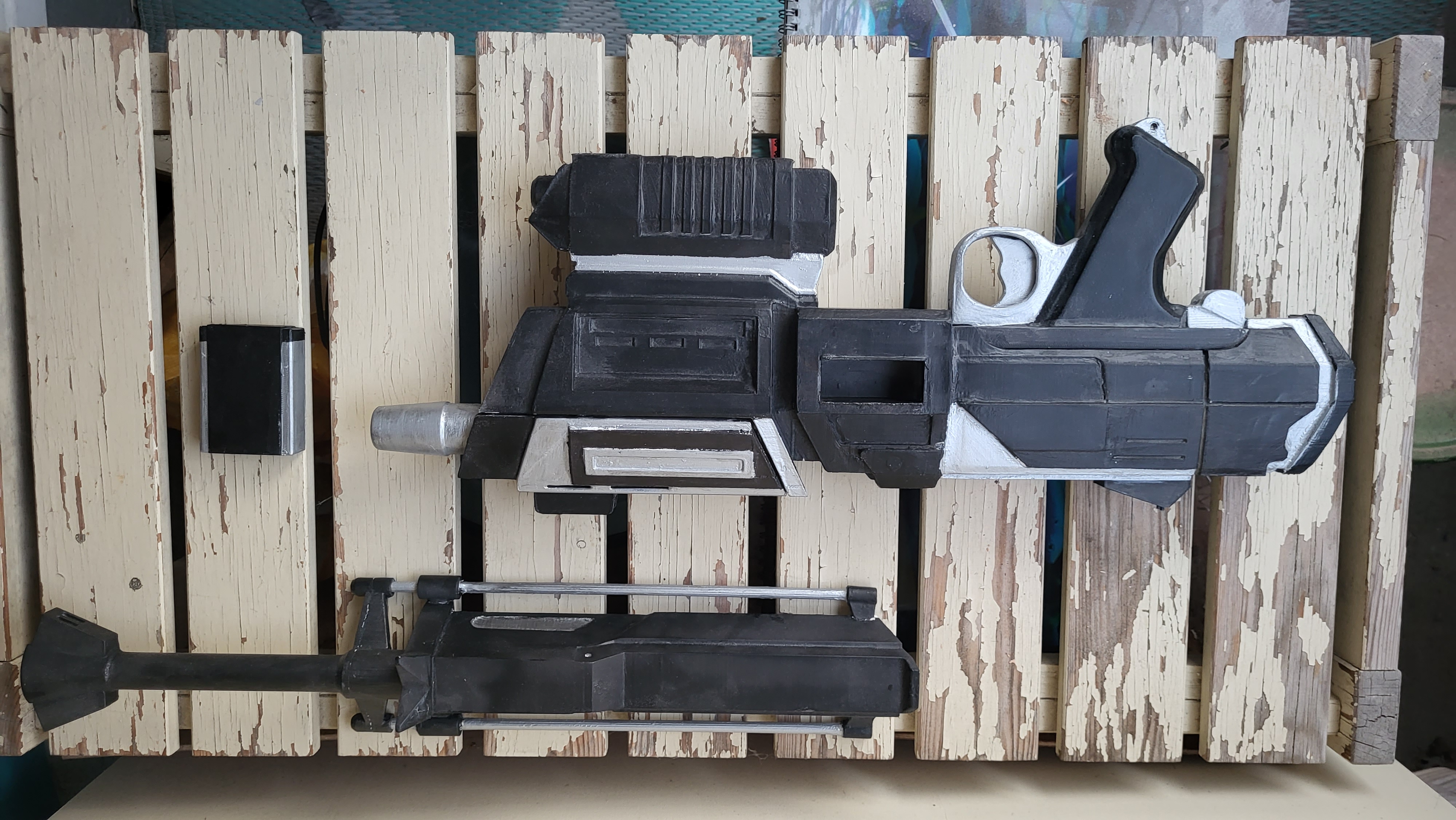 Republic Commando DC-17M Blaster (with Sniper Attachment)