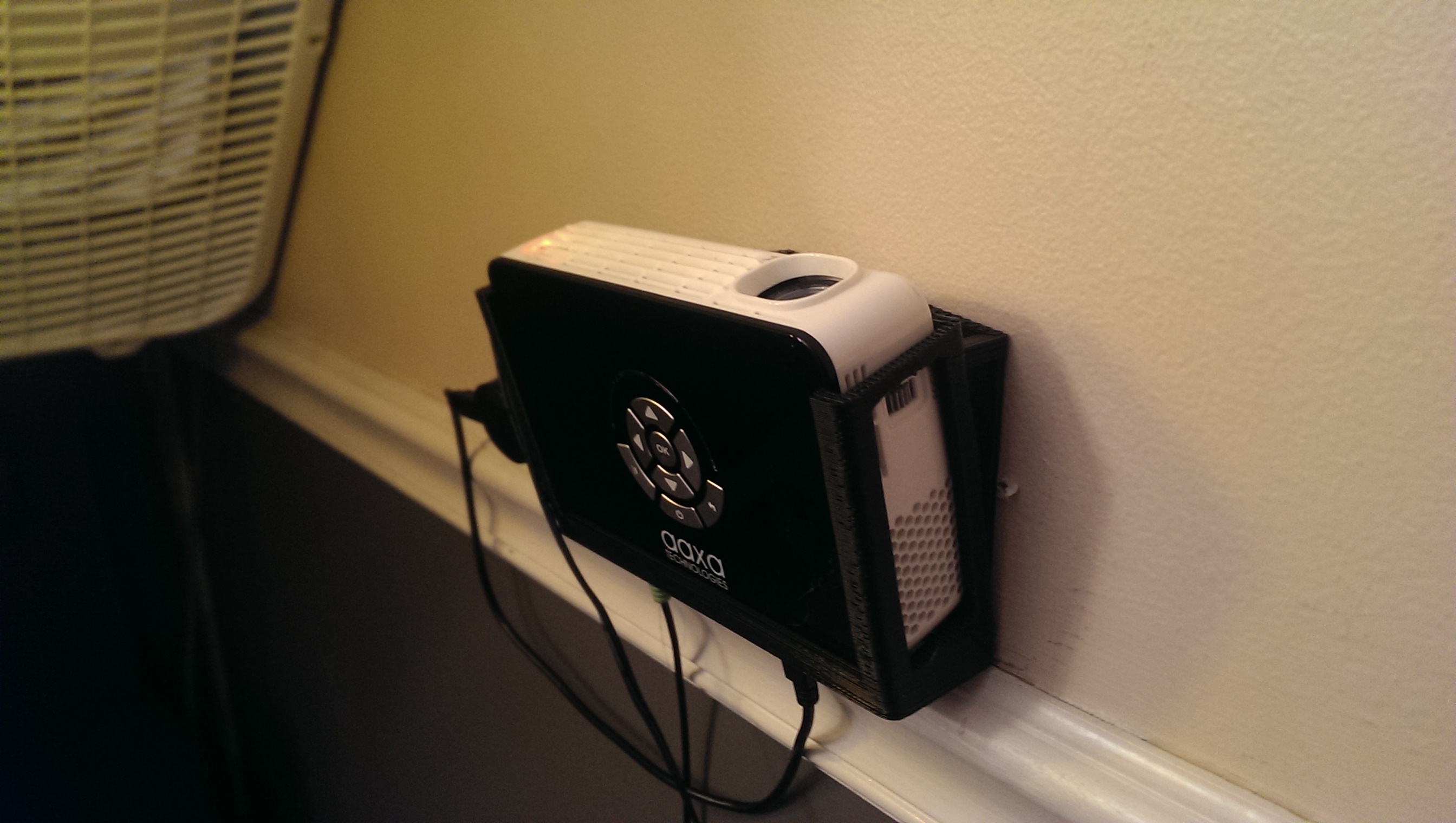 Micro Projector Wall to Ceiling Mount