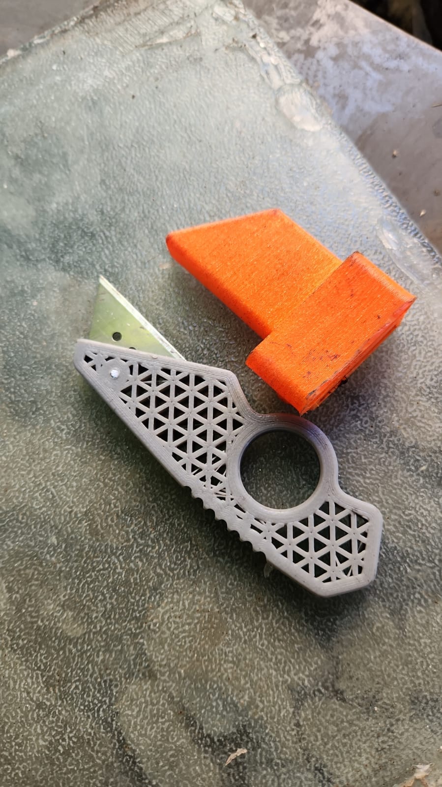A cover for the Shorty utility knife