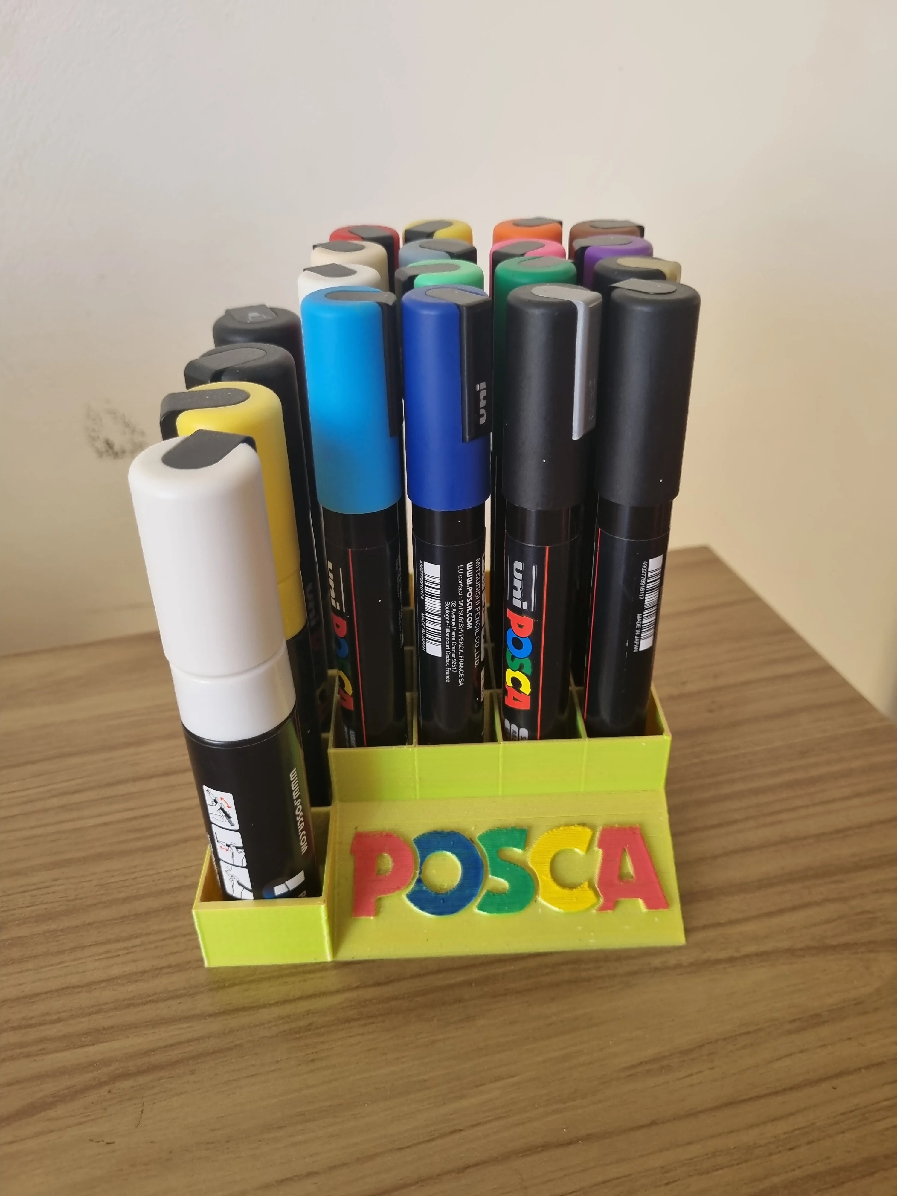 Uni Posca Holder