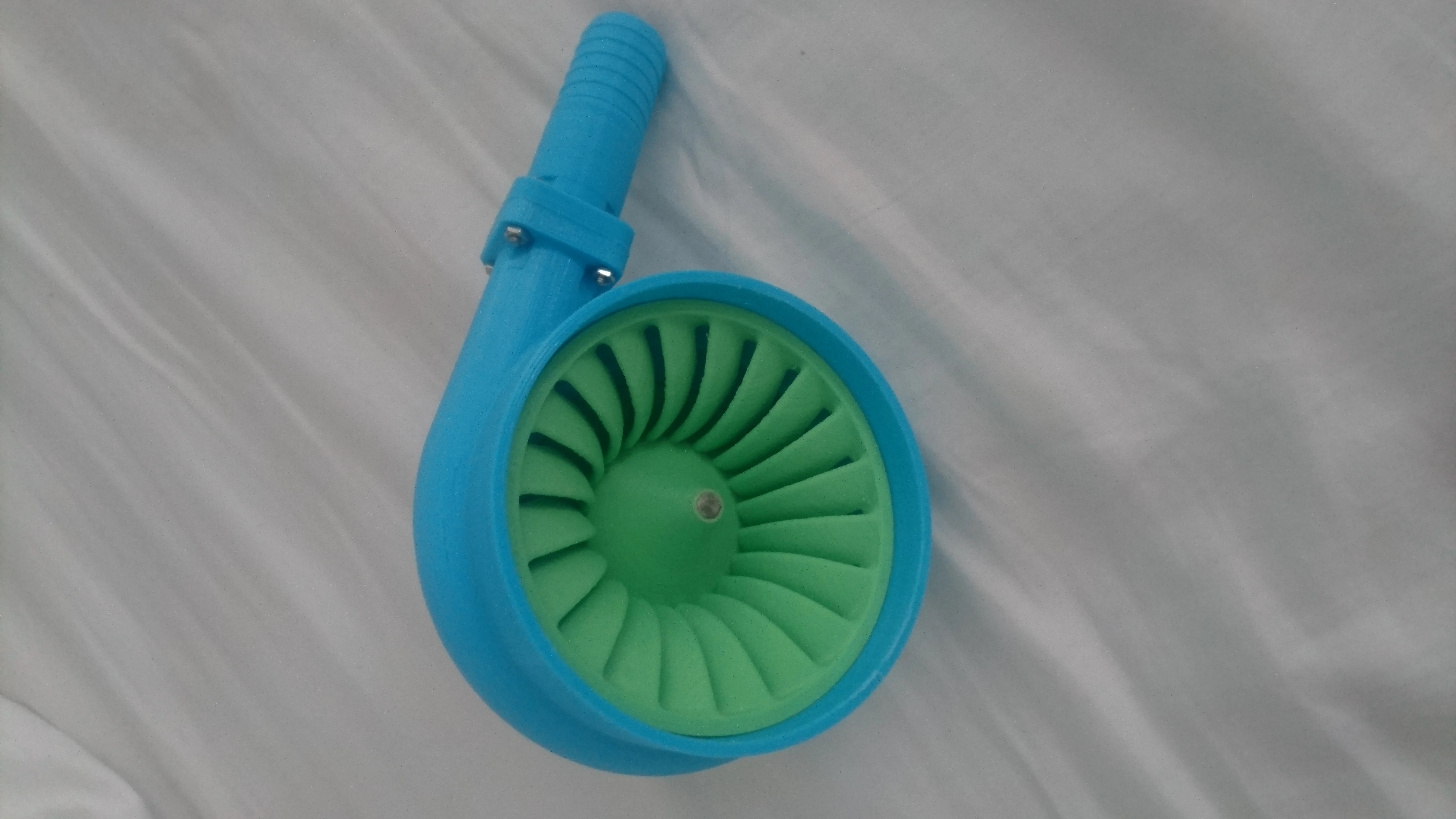 Francis water turbine
