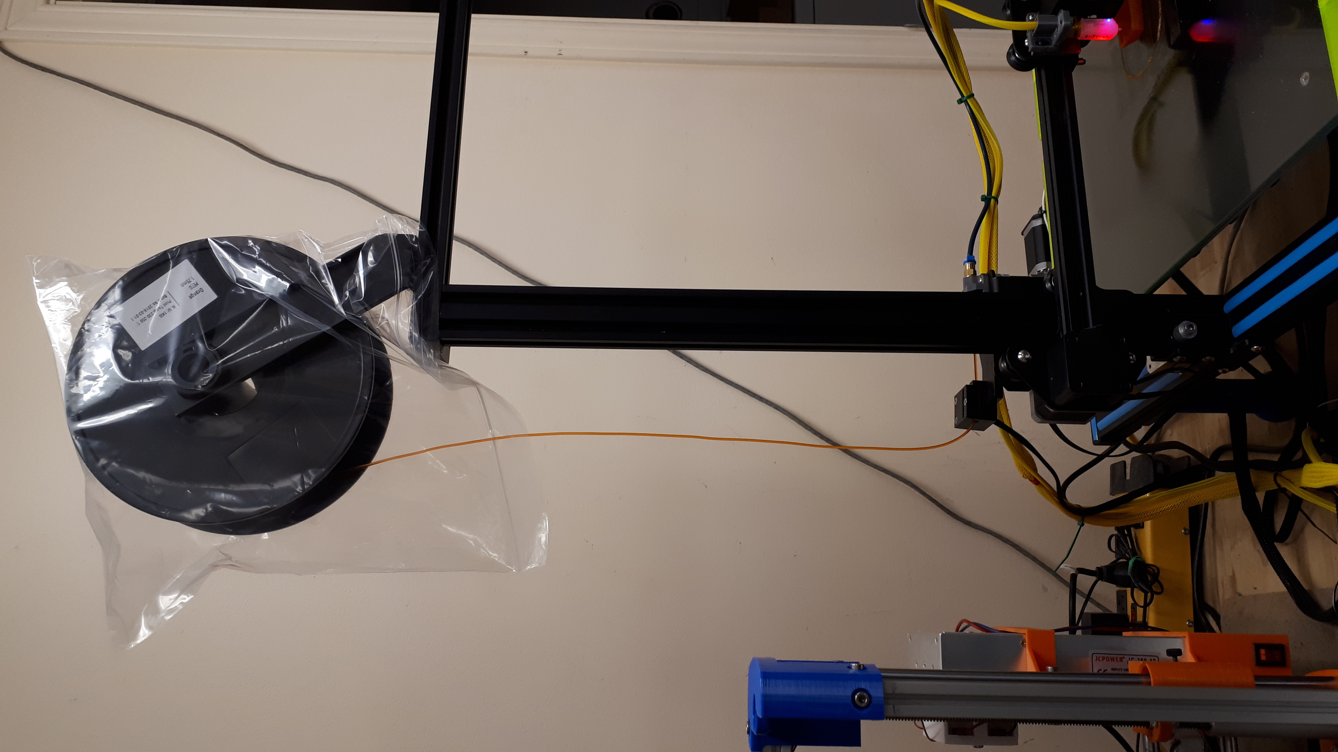Very low cost on-board humidity control system