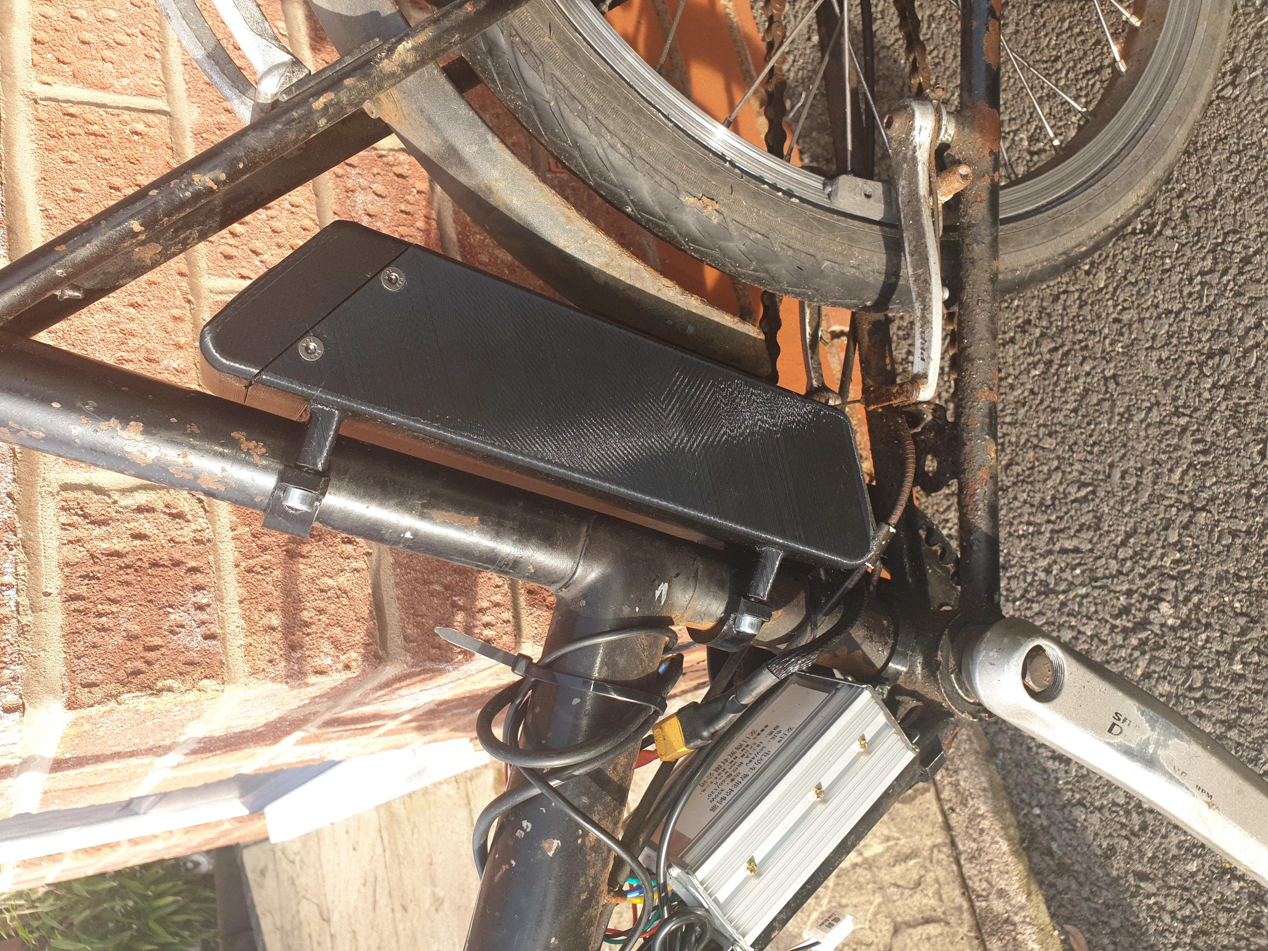 30x18650 Battery box for Raleigh twenty e-bike conversion