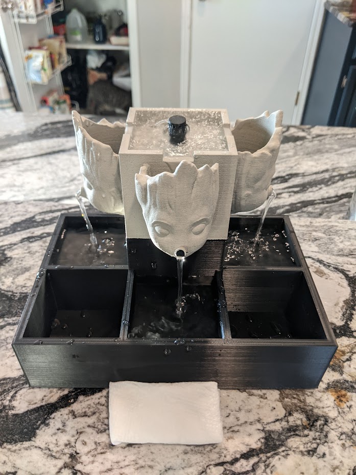 Groot Water Fountain