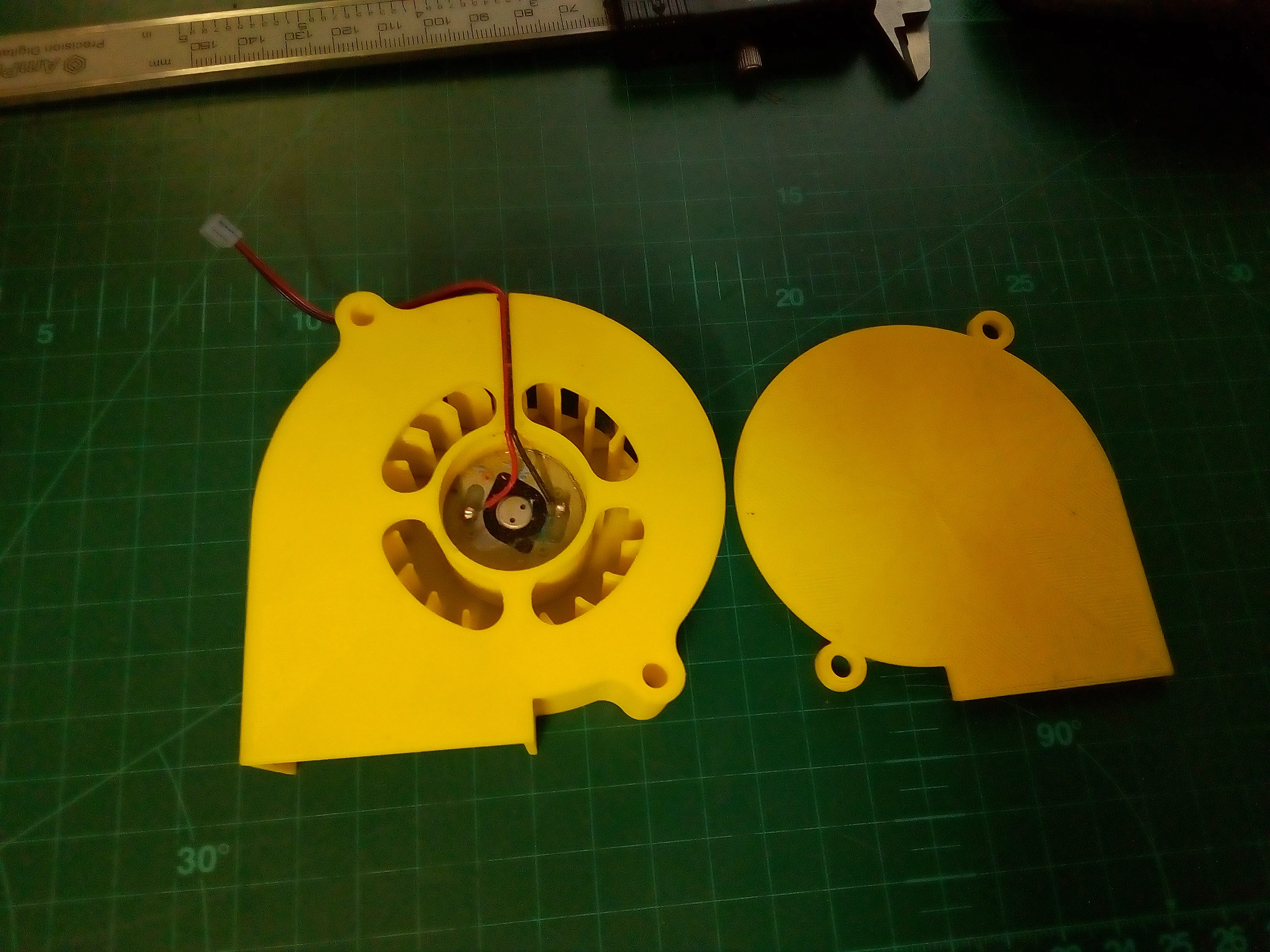 Fan with CD/DVD ROM motor