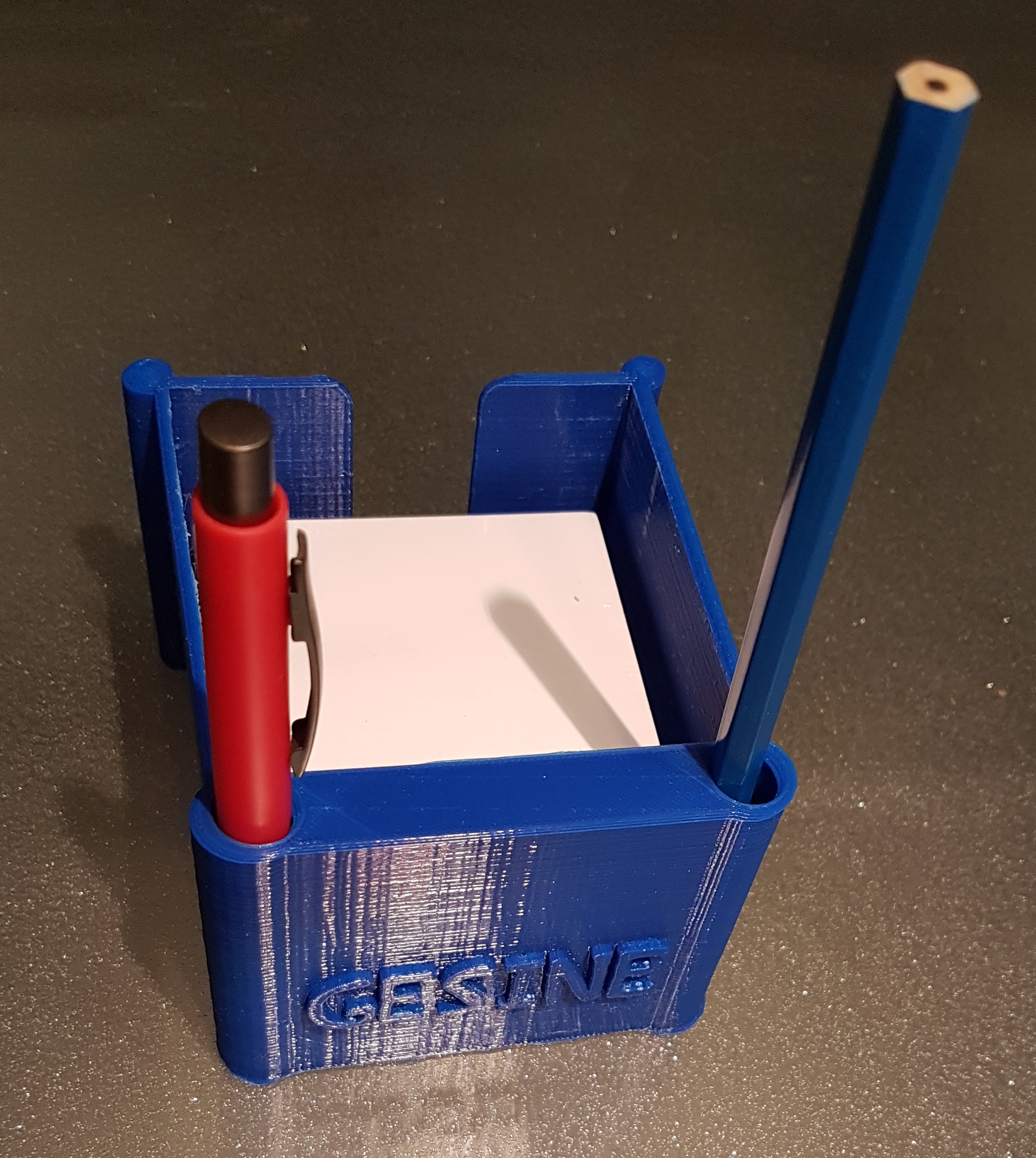 Zettelkasten mit Namen