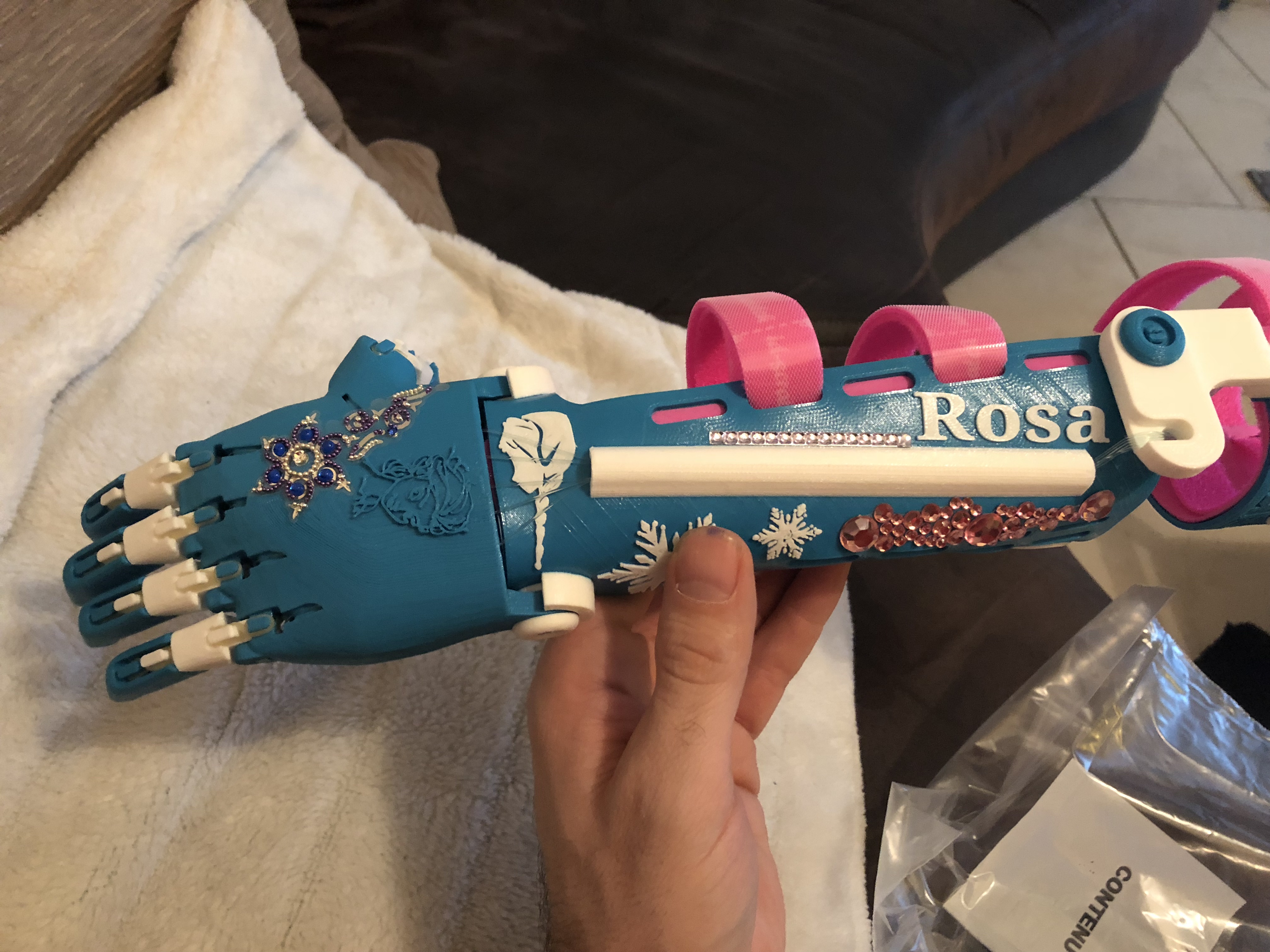 The UnLimbited Arm v2.1 ( frozen/reine des neige)