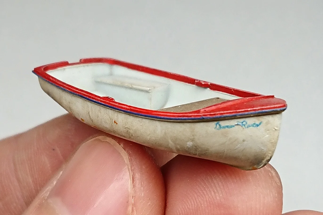 Dinghy 'Dover Rover' 1:87 scale, 1:6 scale
