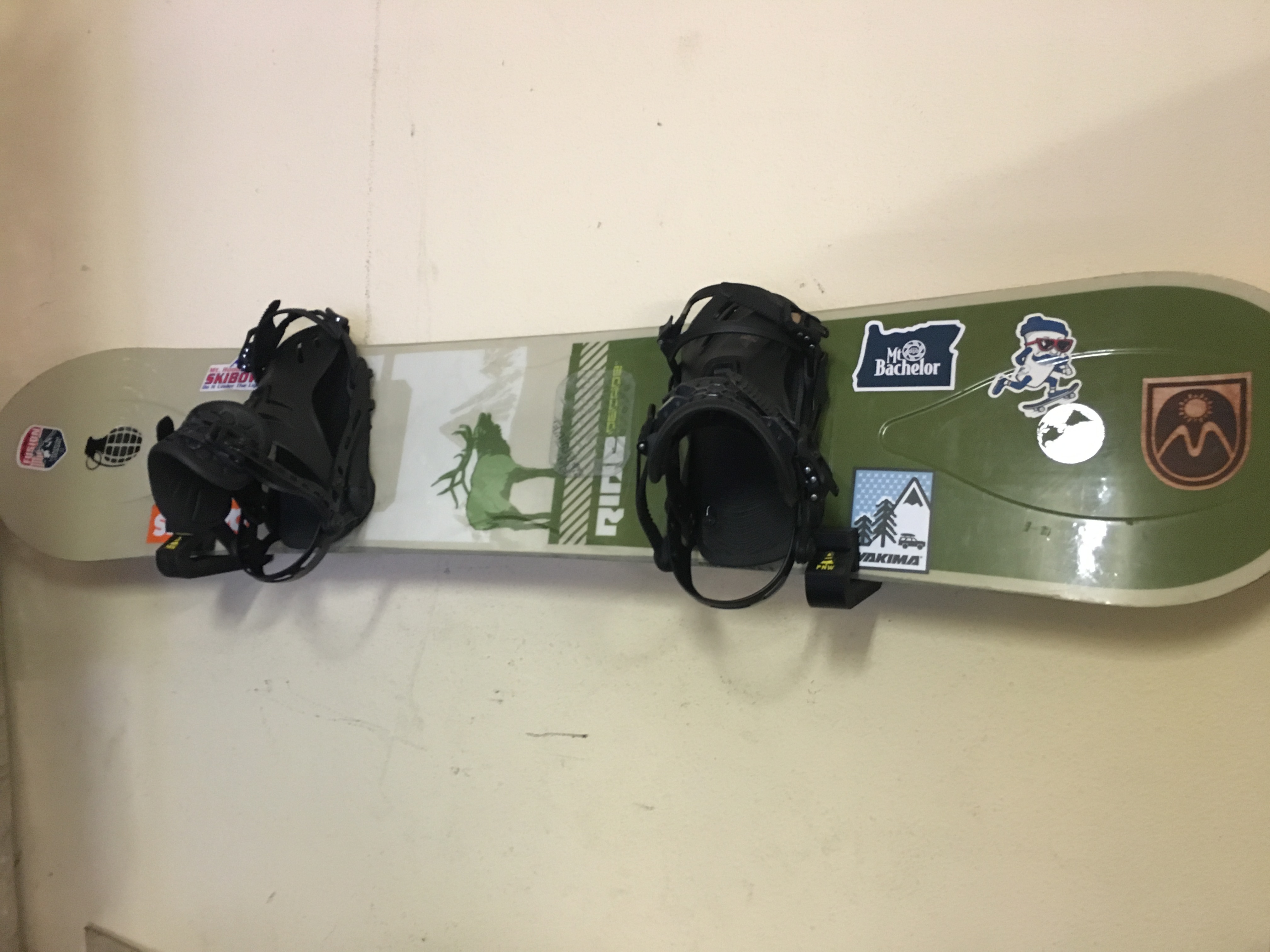 Snowboard Wall Mount
