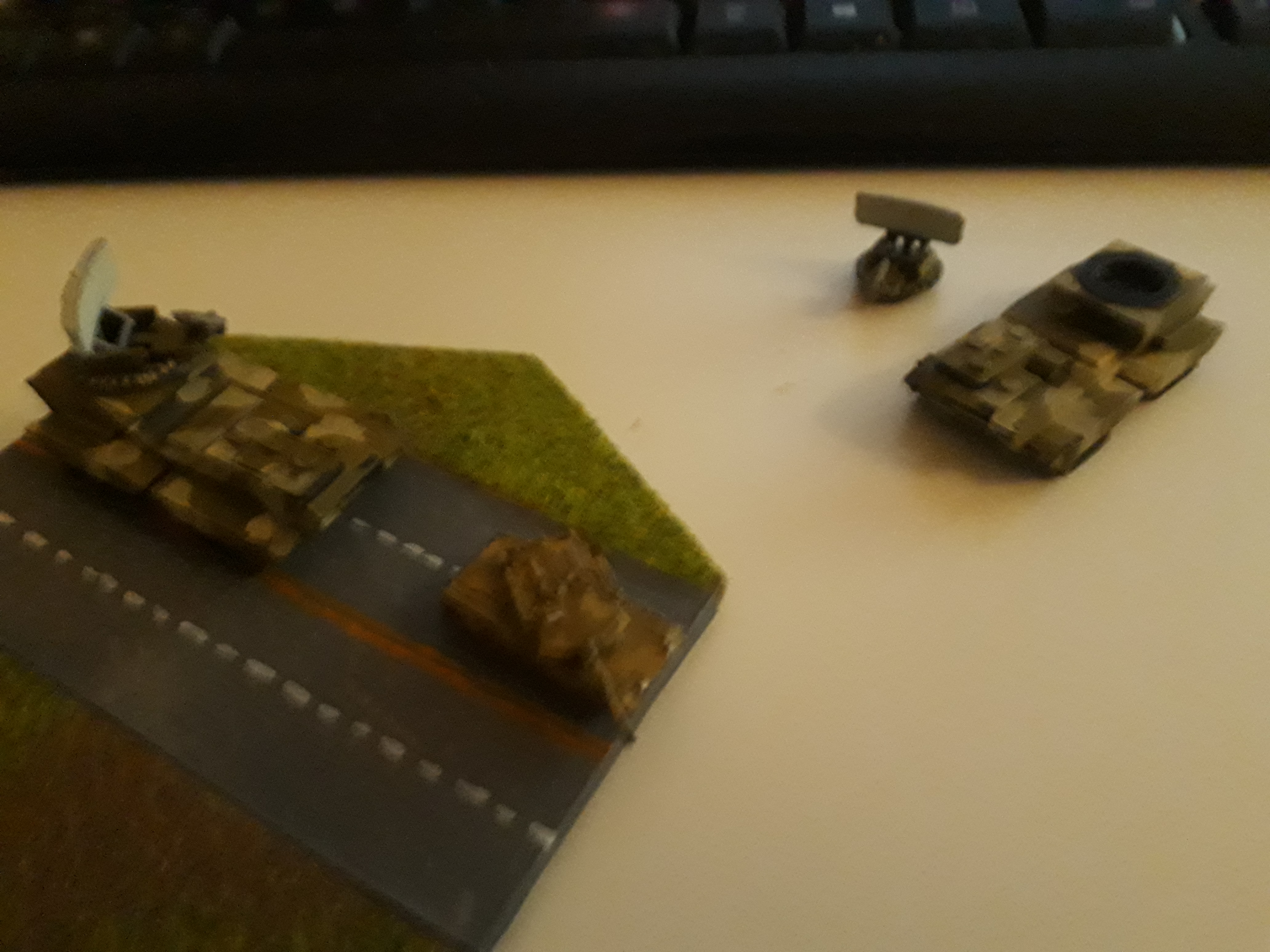 Disruptor tank