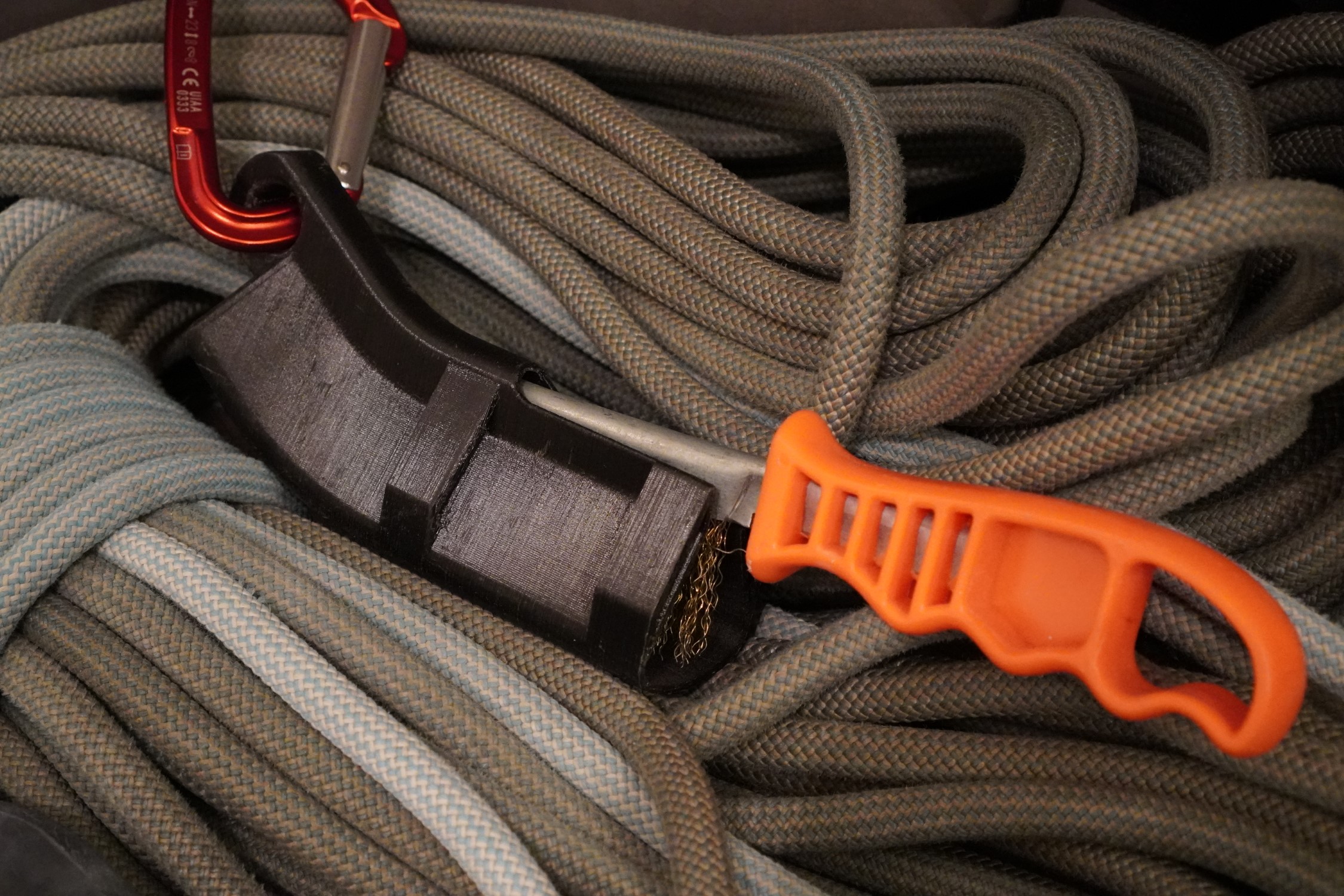 Wire Brush Sheath