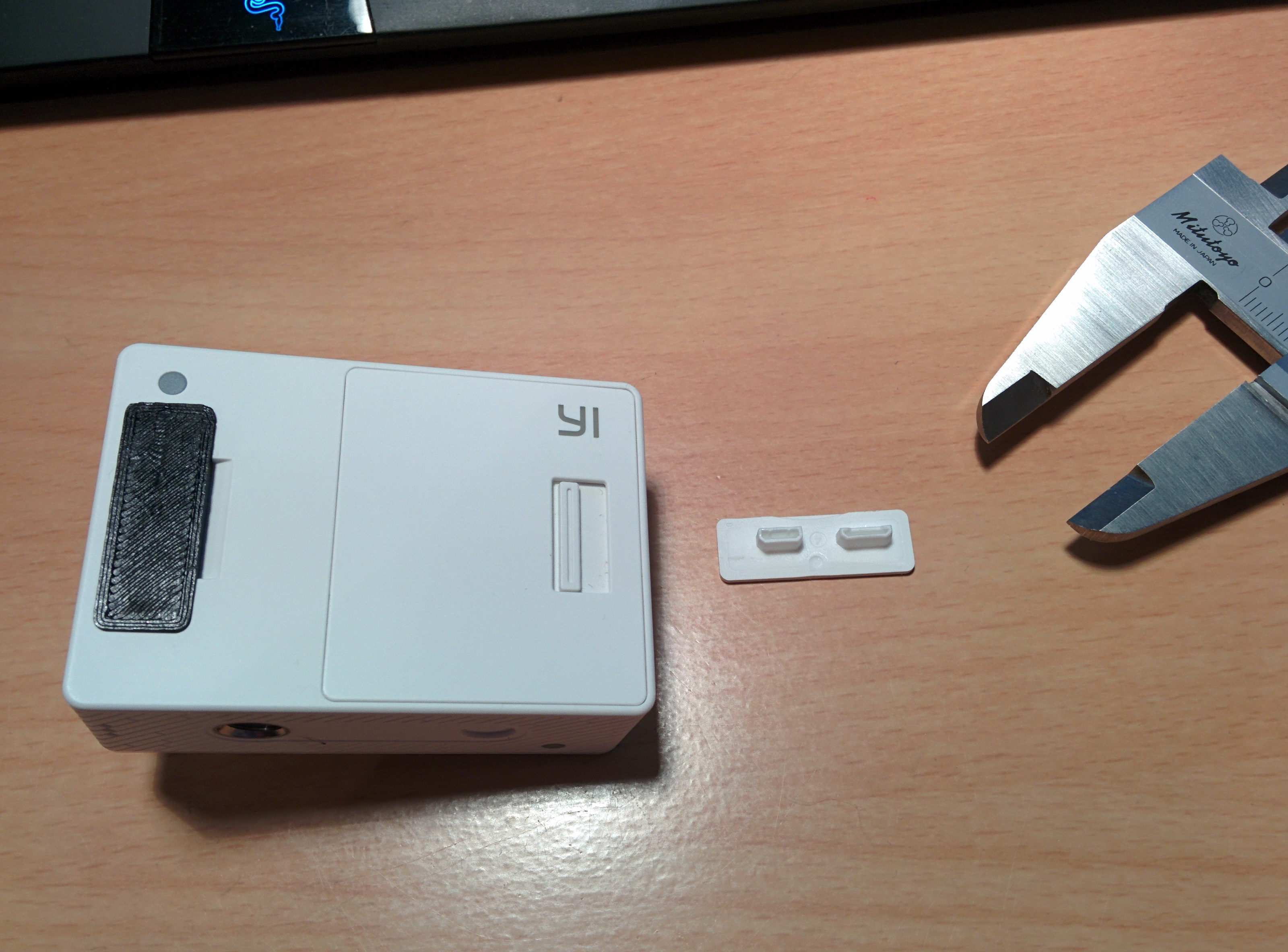 Xiaomi Yi usb clapet/door