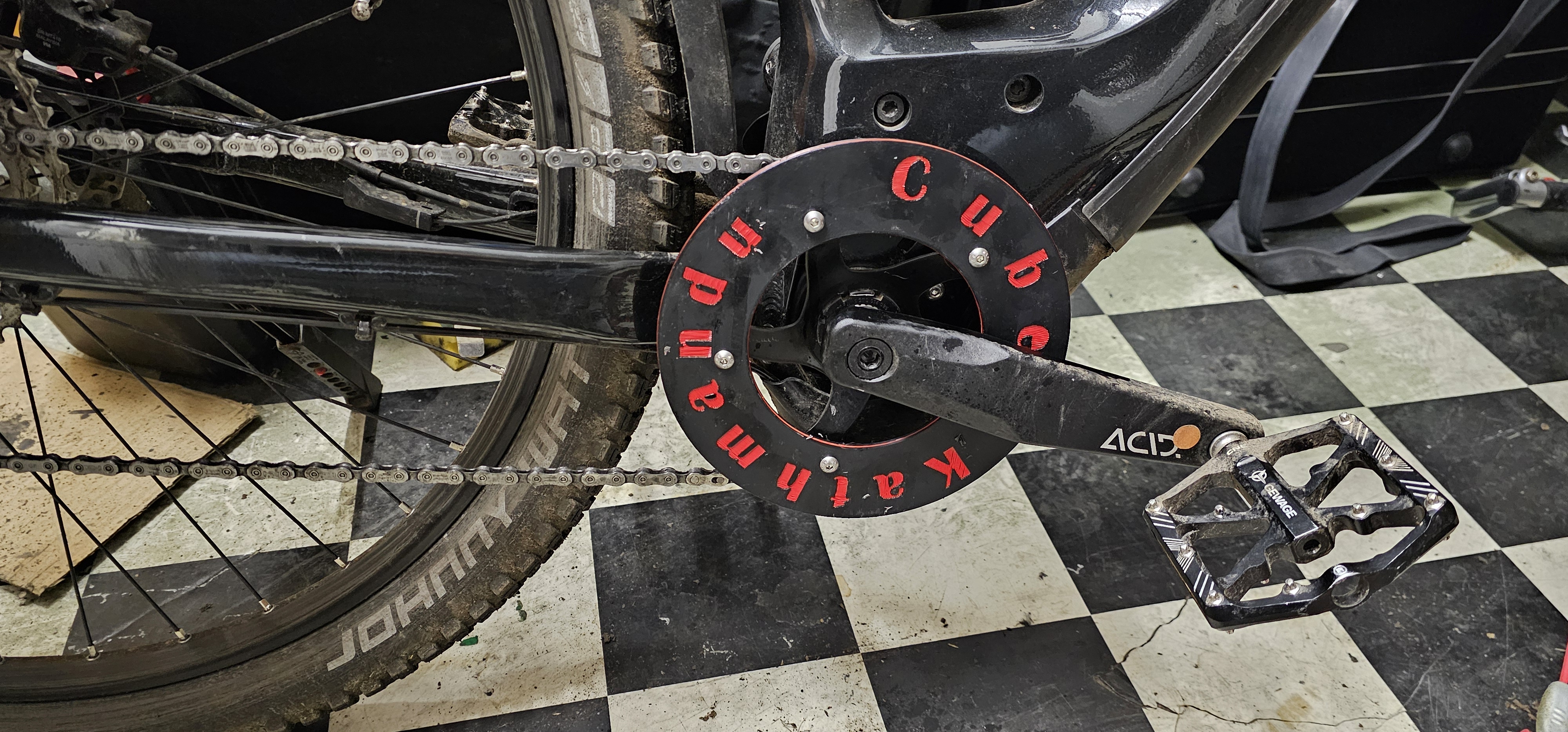 Cube Kathmandu EXC Model 2023 Chain Guard
