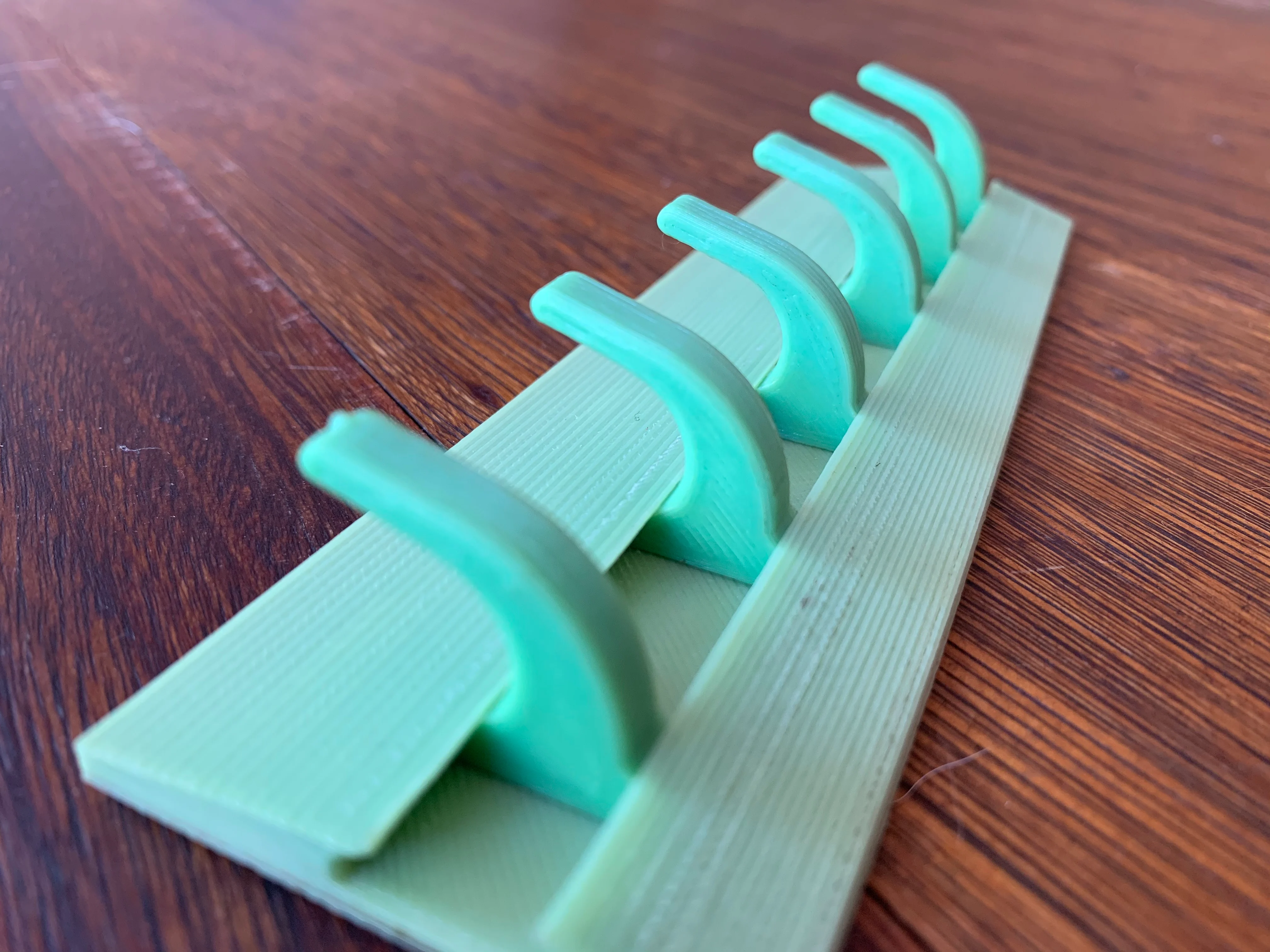 Kitchen utensil hanger