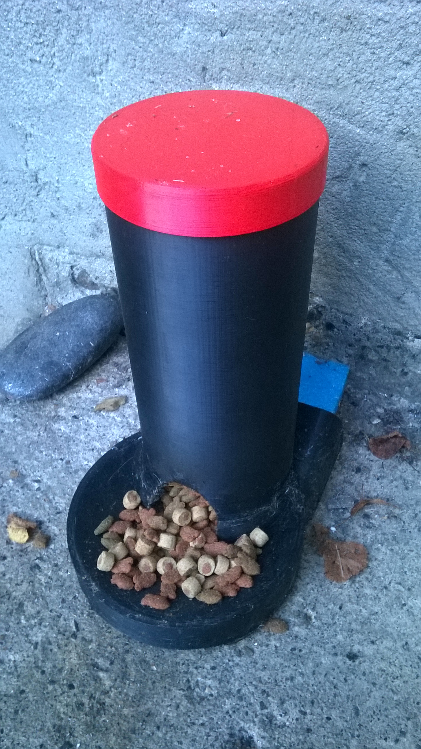 Cat Food Dispenser